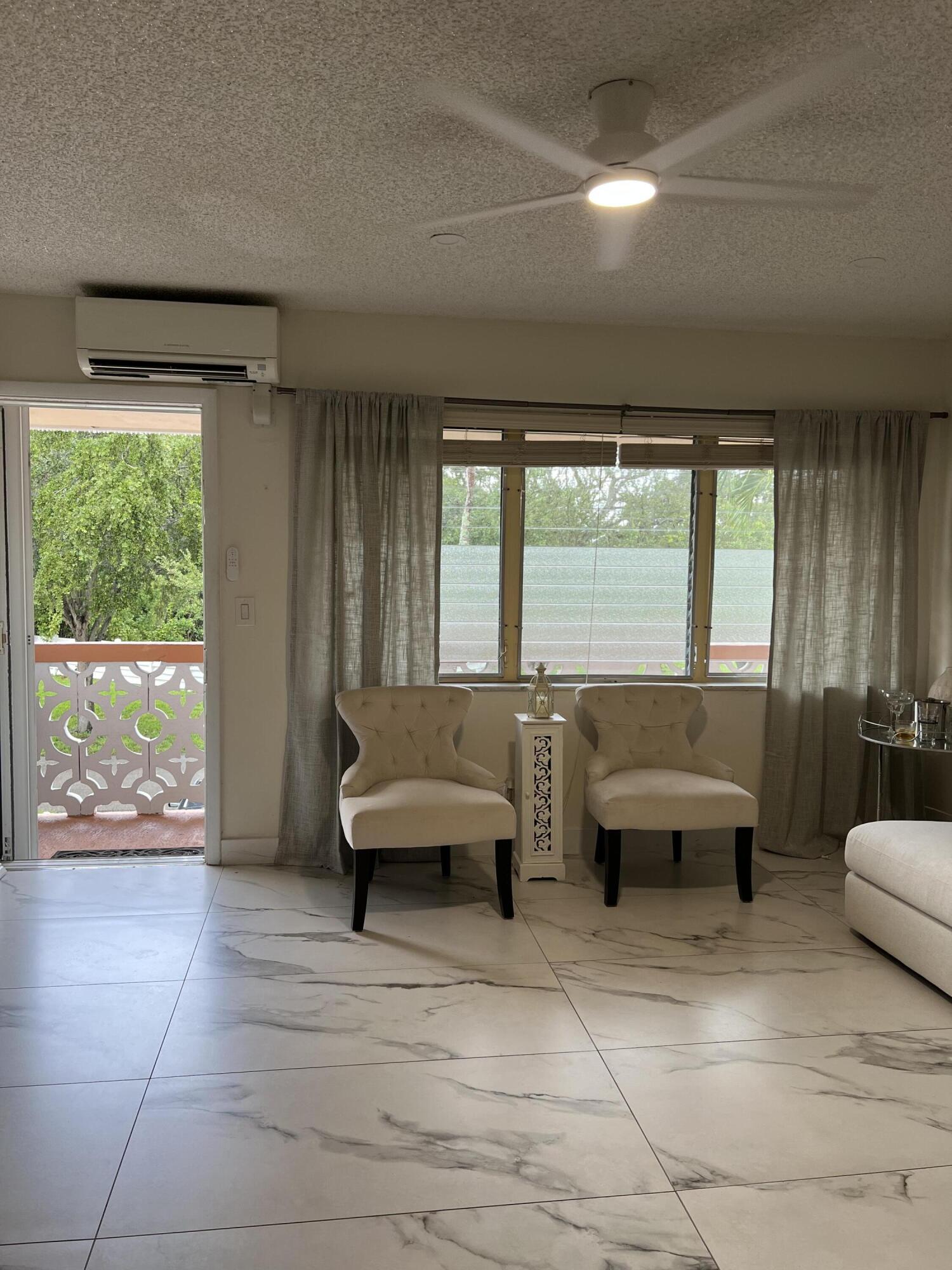 900 SW 10th #S20 Hallandale Beach, FL 33009