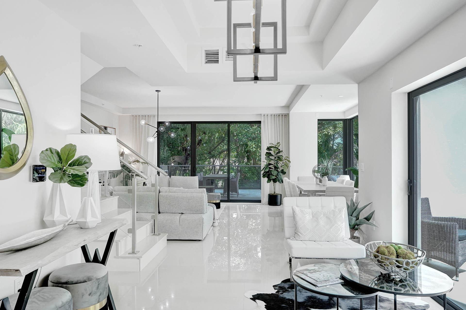 3040 N Ocean #N106 Fort Lauderdale, FL 33308