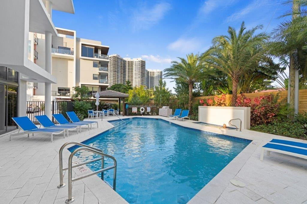 3040 N Ocean #N106 Fort Lauderdale, FL 33308