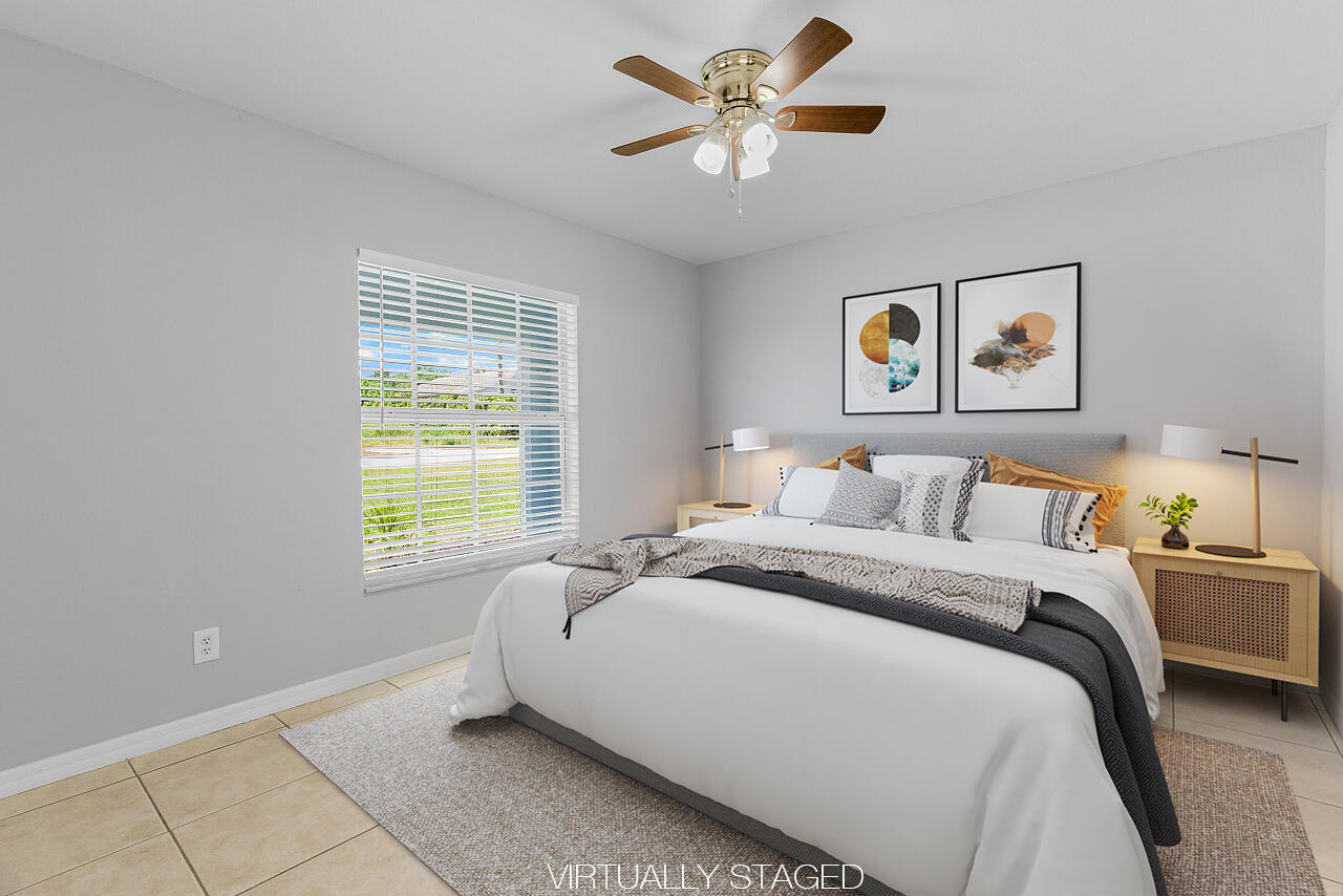 216 13th Vero Beach, FL 32962