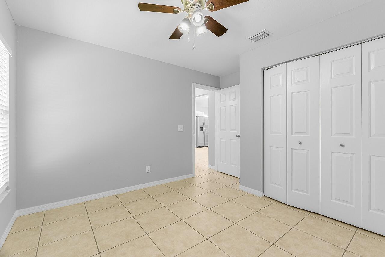 216 13th Vero Beach, FL 32962