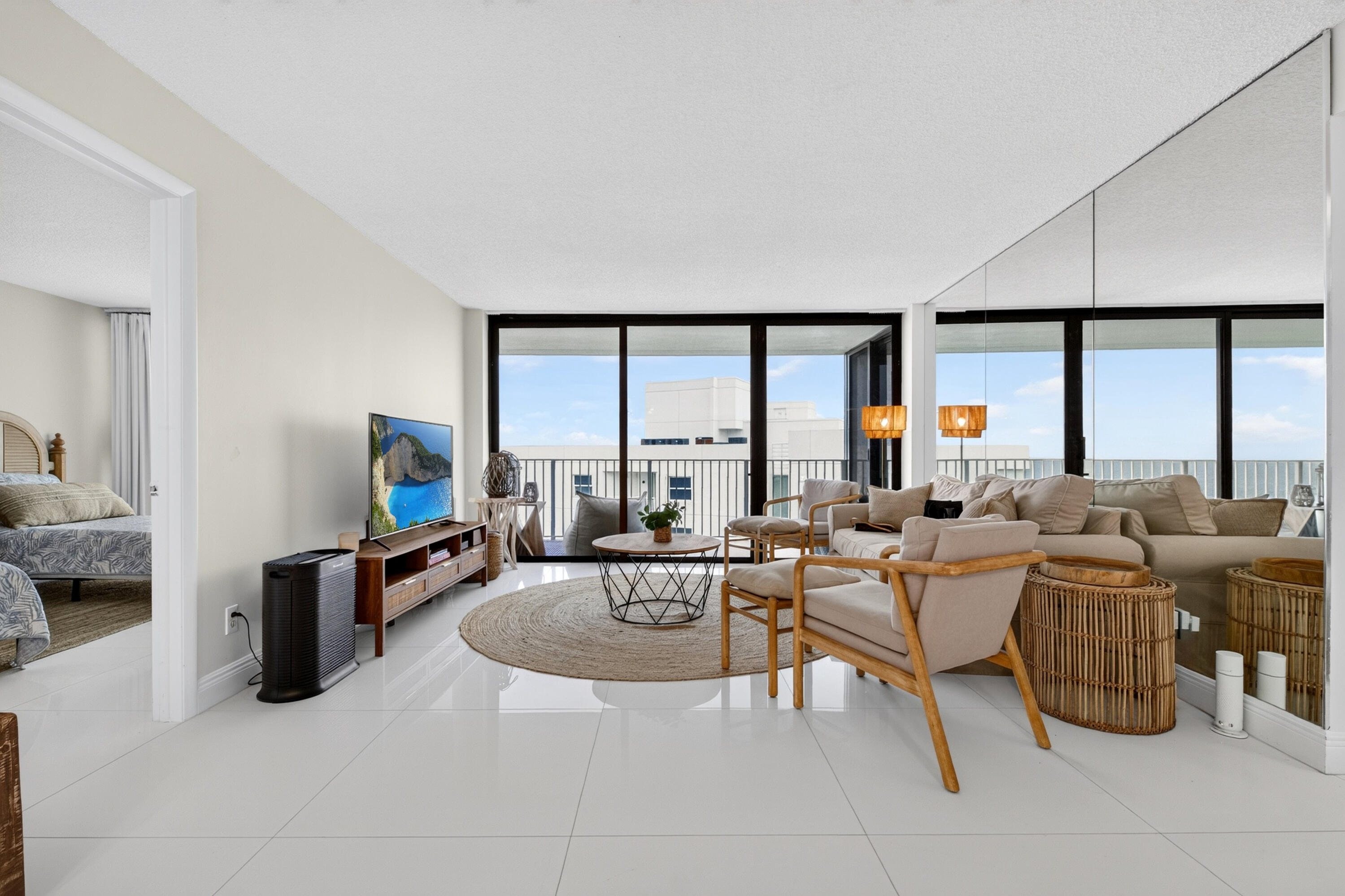 3590 S Ocean Blvd #807