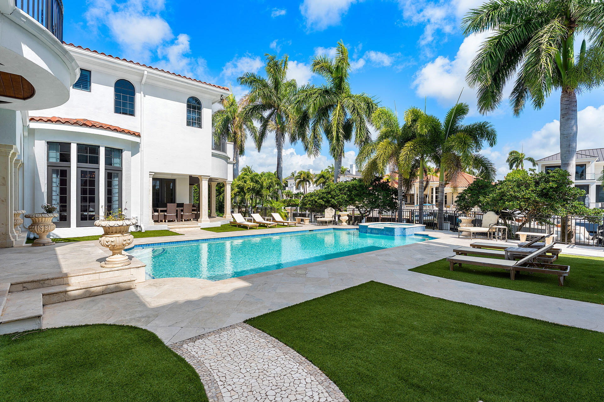 251 W Coconut Palm Rd Boca Raton, FL 33432