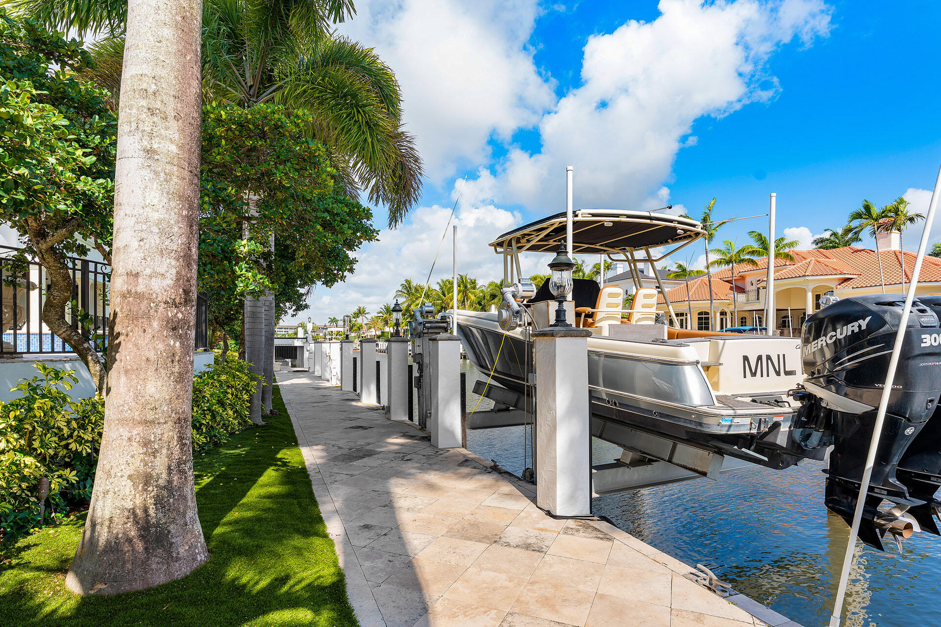 251 W Coconut Palm Rd Boca Raton, FL 33432