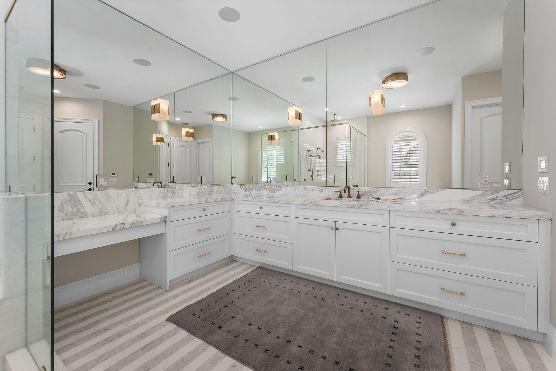 251 W Coconut Palm Rd Boca Raton, FL 33432