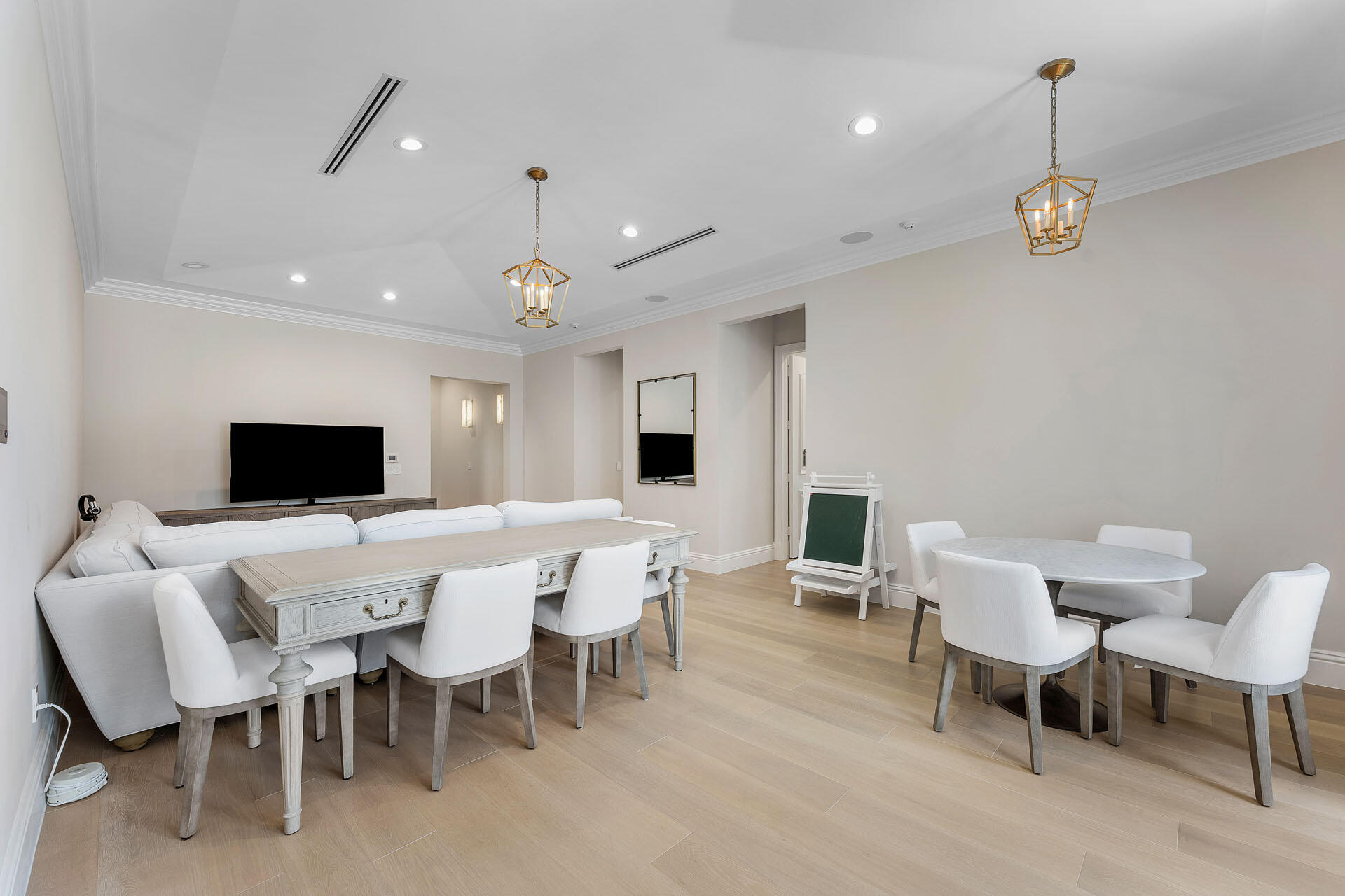 251 W Coconut Palm Rd Boca Raton, FL 33432