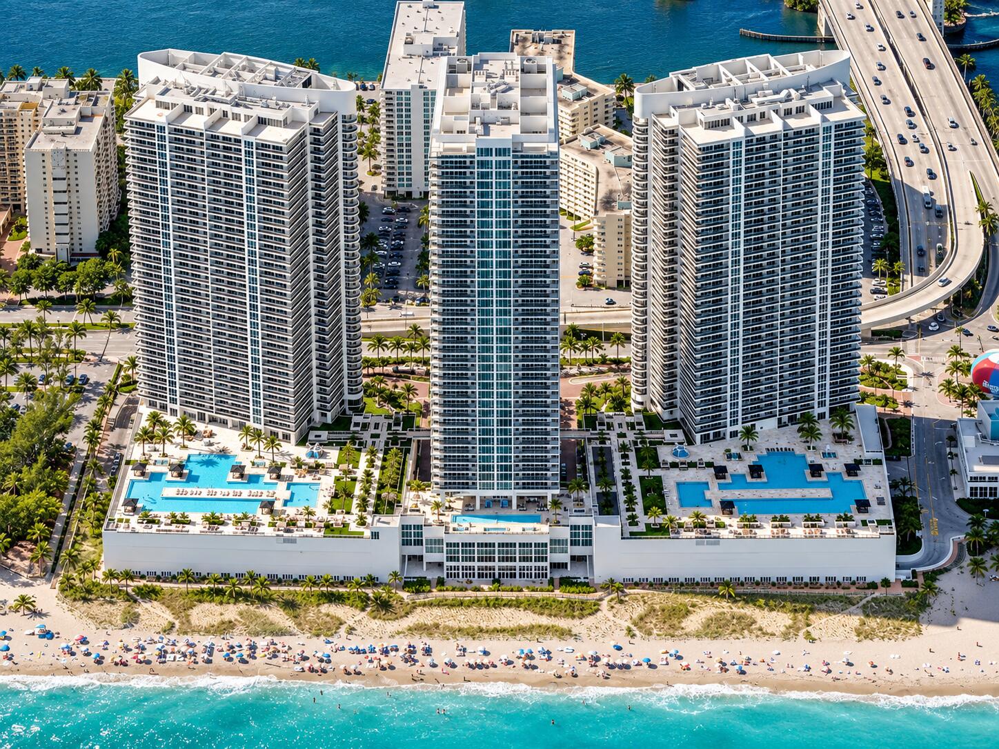 image Beach Club 322