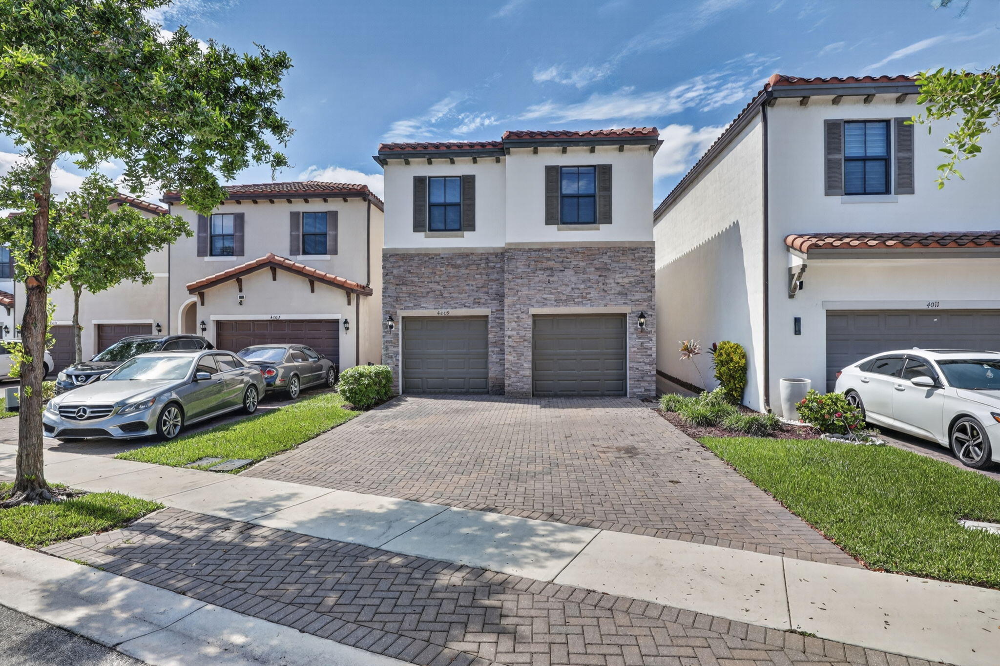 4009 Sequoia Pl