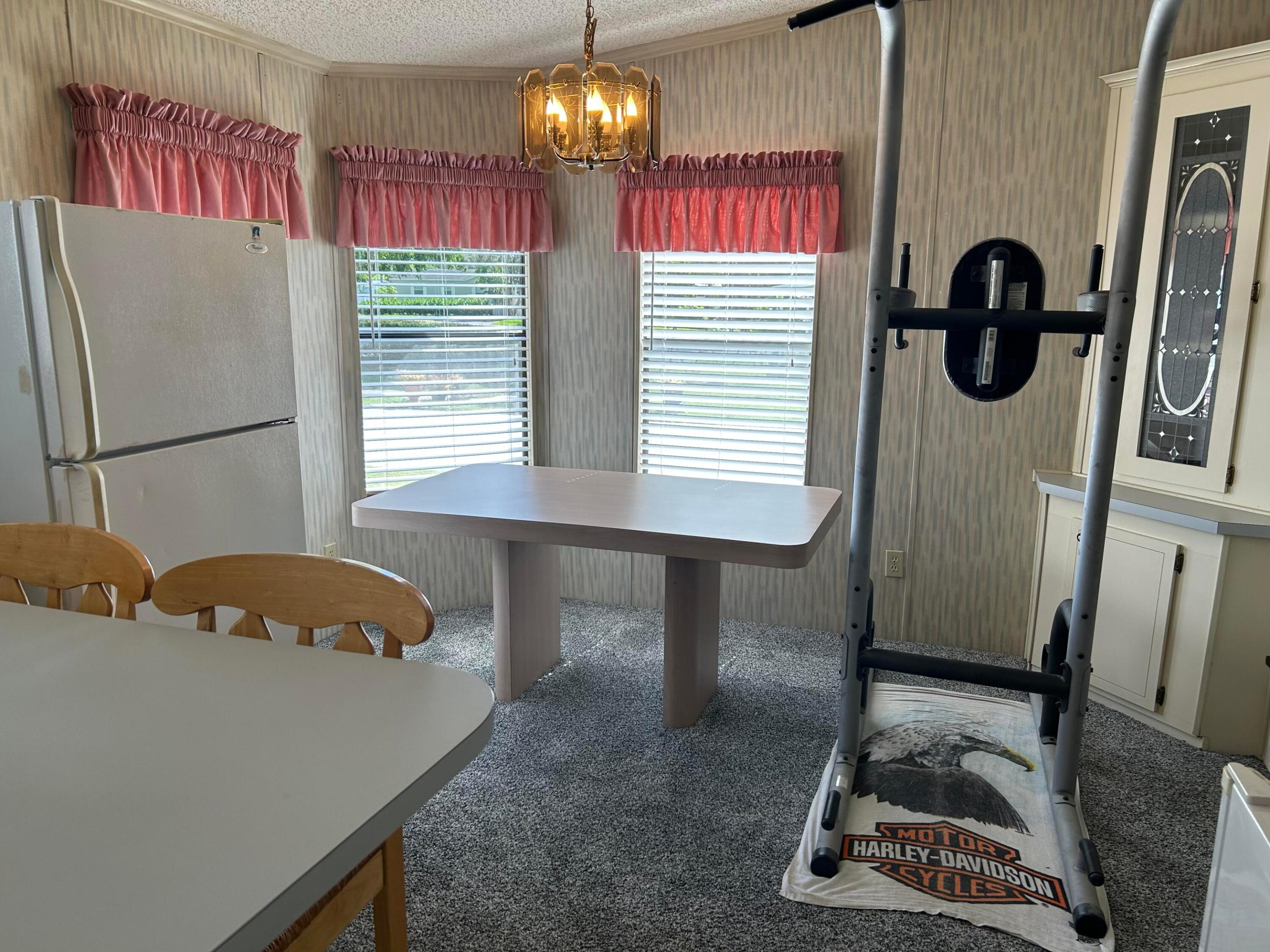 21541 NW 7th St Pembroke Pines, FL 33029