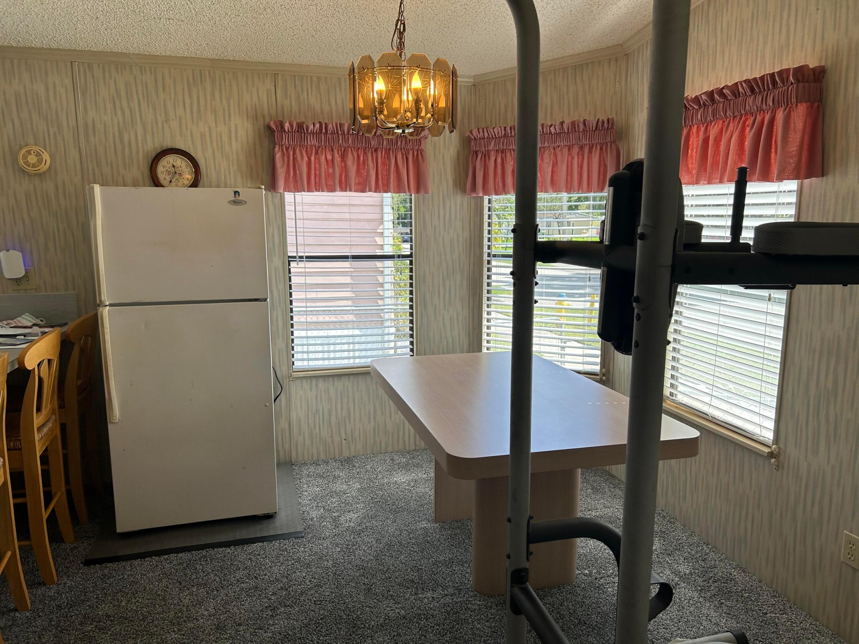 21541 NW 7th St Pembroke Pines, FL 33029