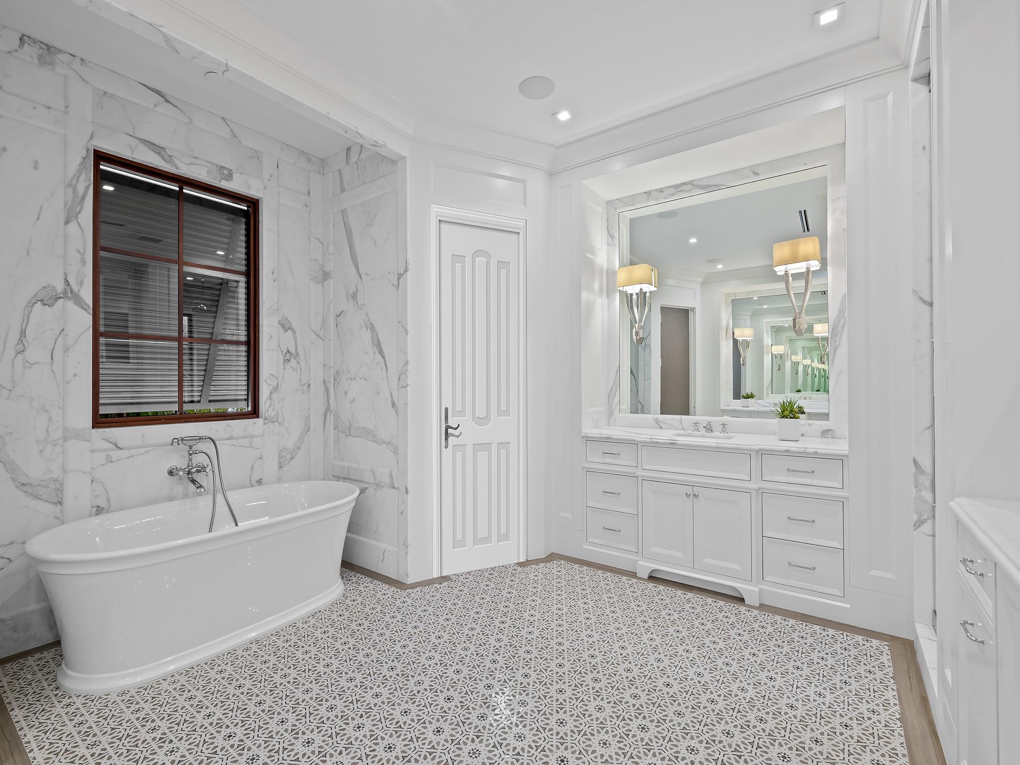 1812 SE 14th St Fort Lauderdale, FL 33316