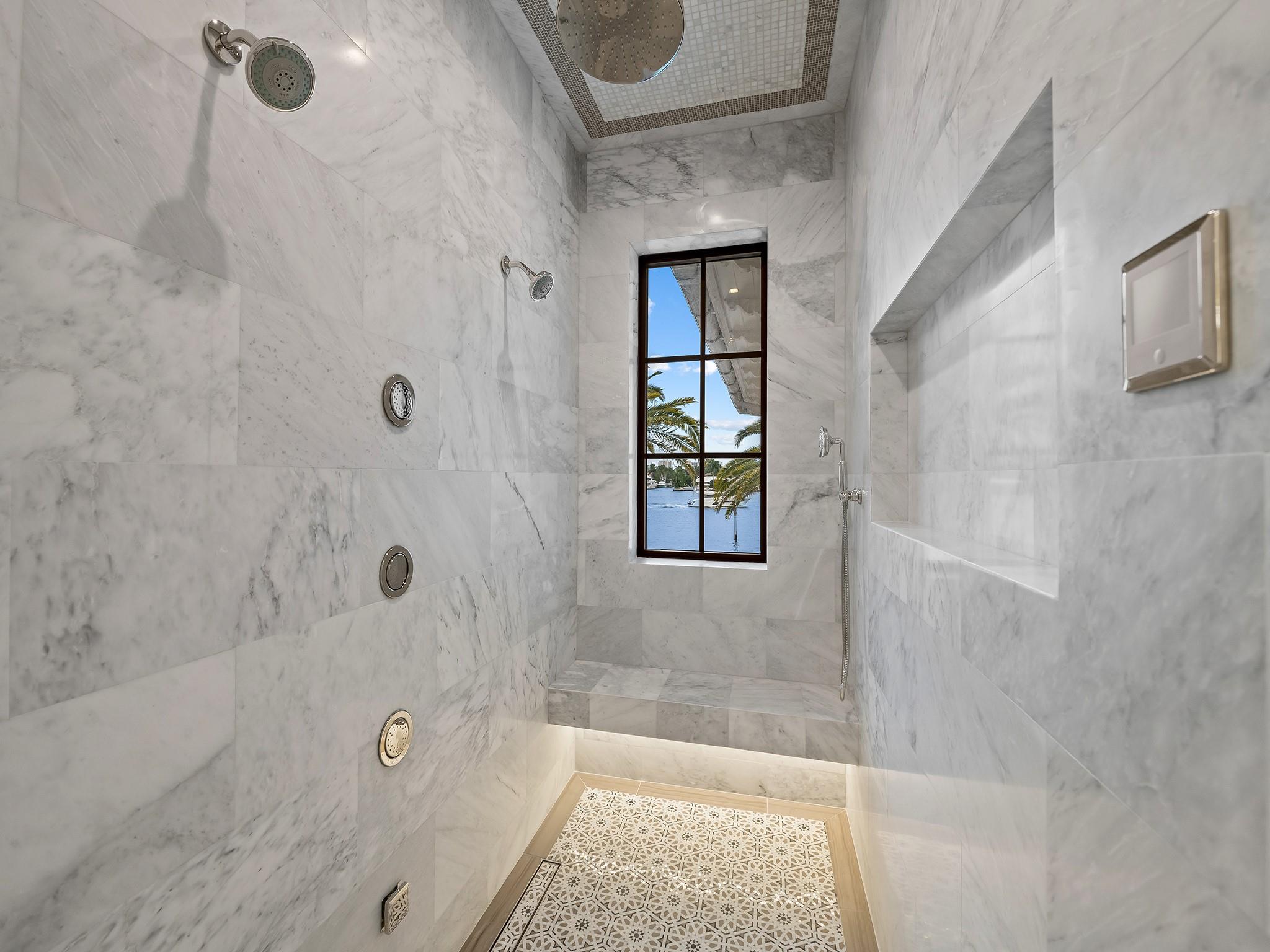 1812 SE 14th St Fort Lauderdale, FL 33316