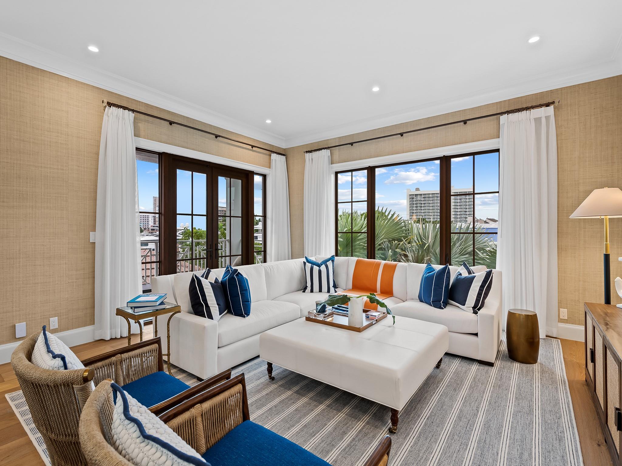 1812 SE 14th St Fort Lauderdale, FL 33316