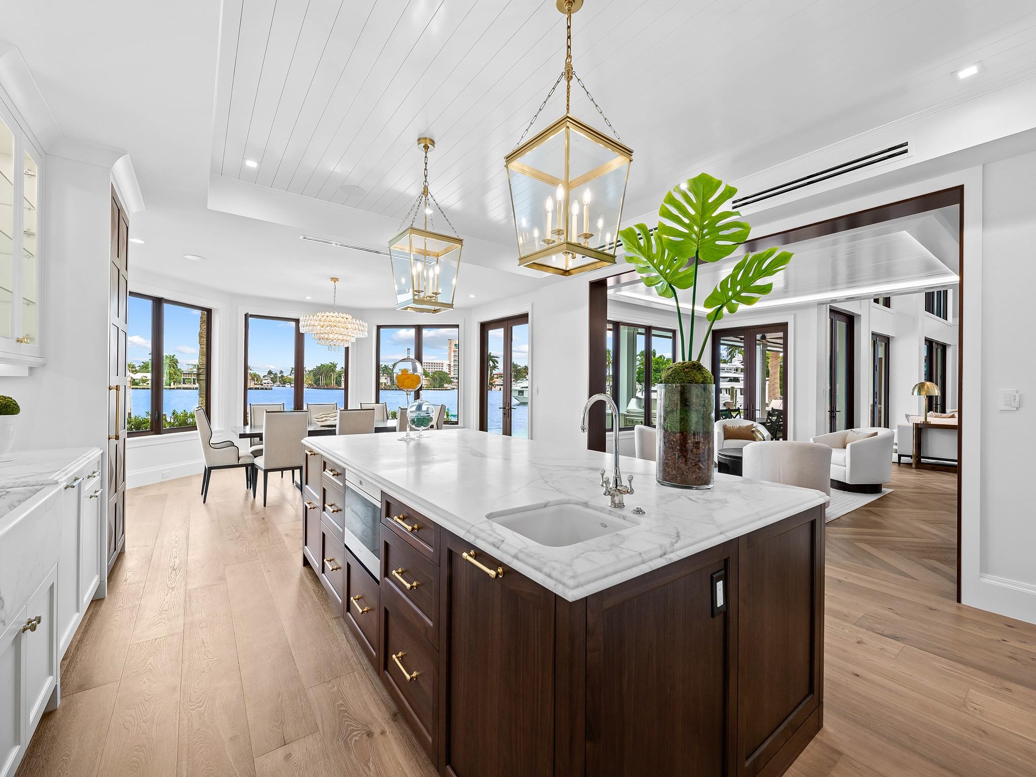 1812 SE 14th St Fort Lauderdale, FL 33316