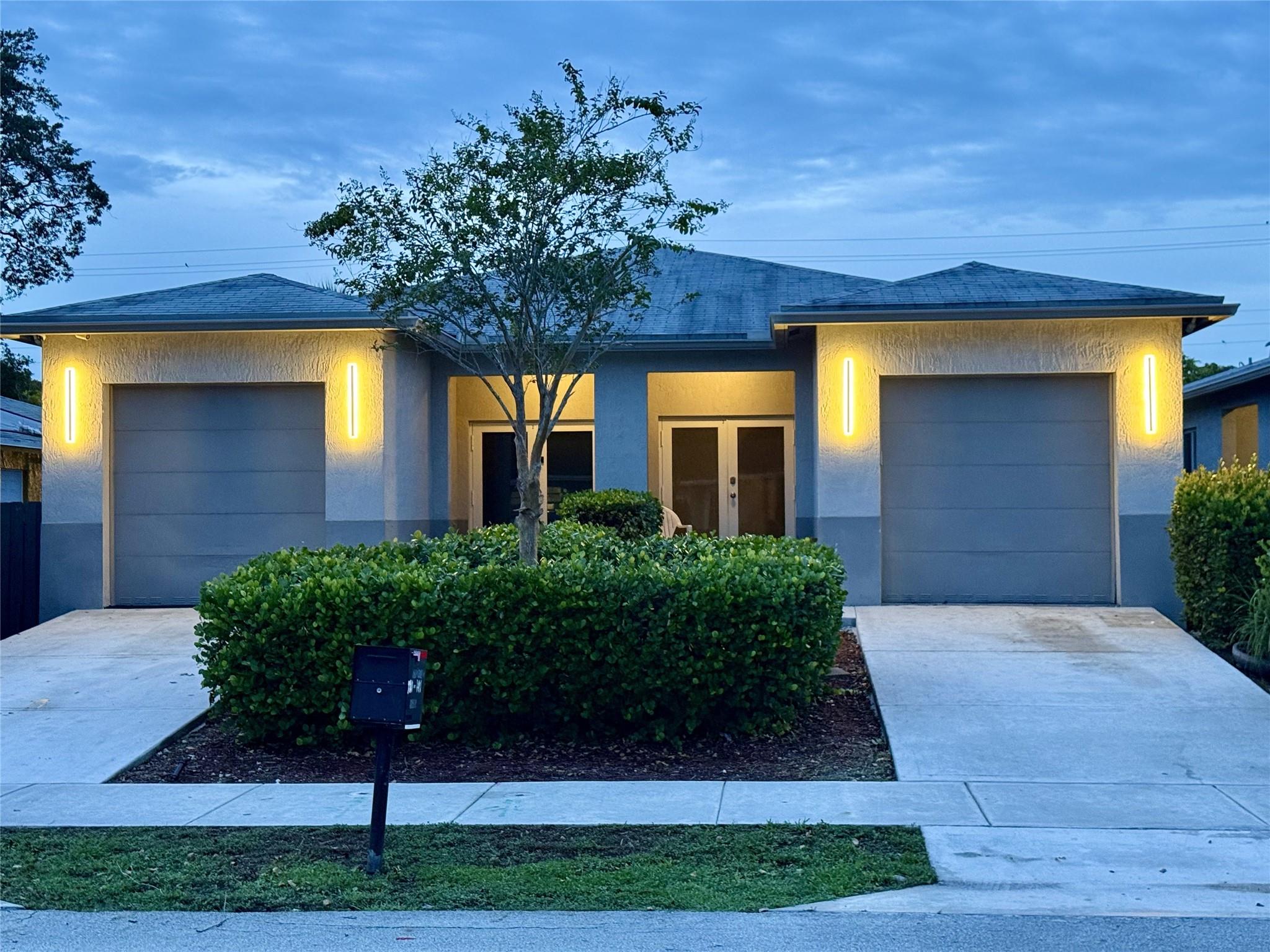 739 NW 2nd Ave,Fort Lauderdale, FL 33311