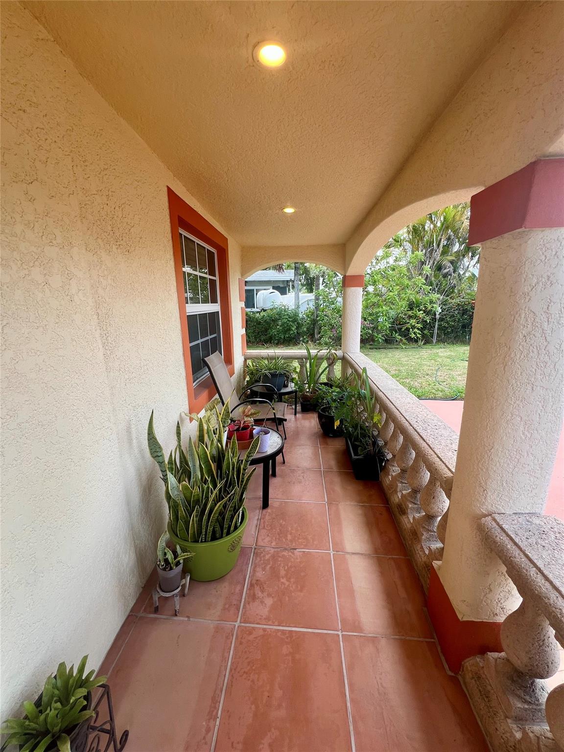 909 Helena Dr,Lake Worth, FL 33461