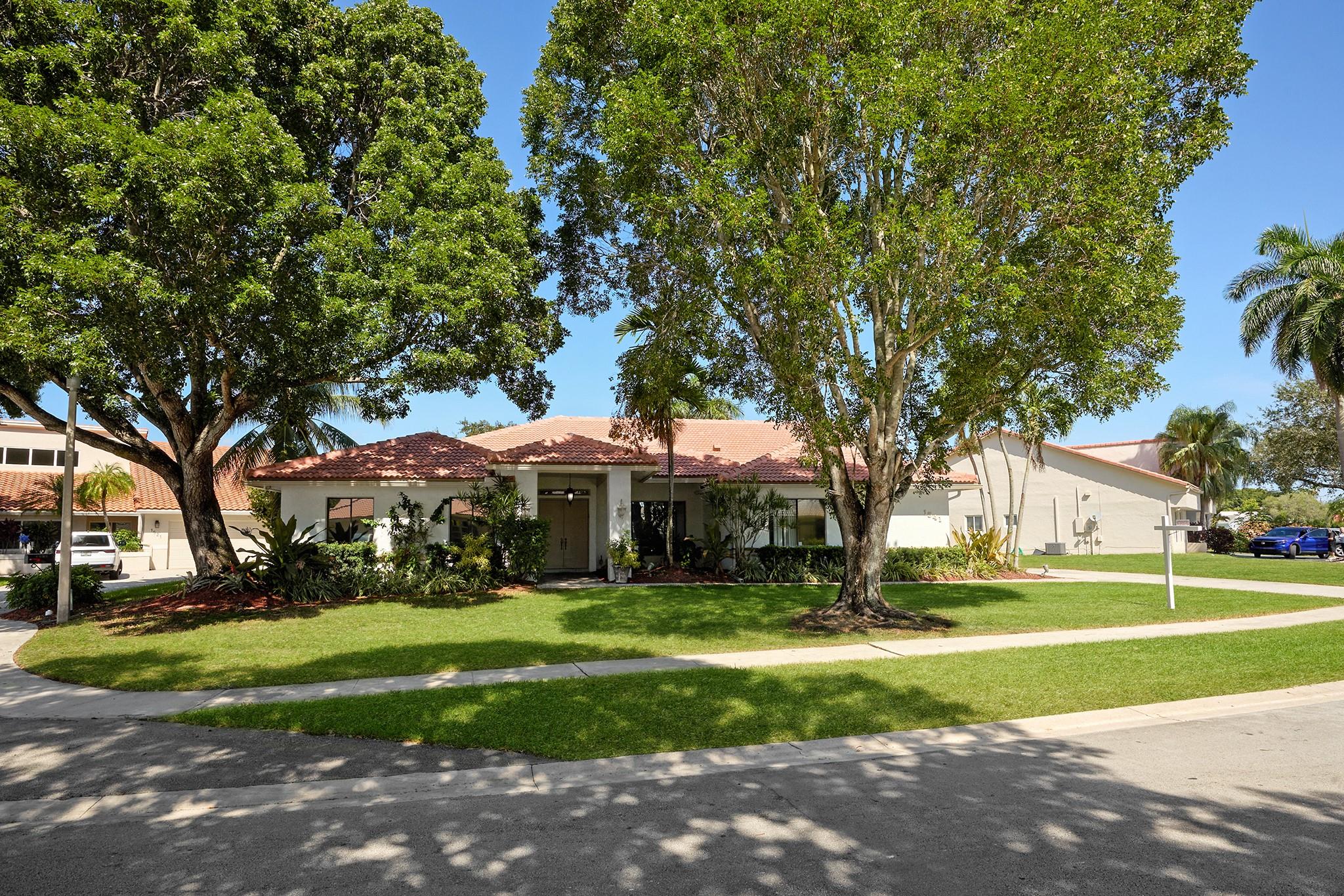 1541 NW 101st Ave
