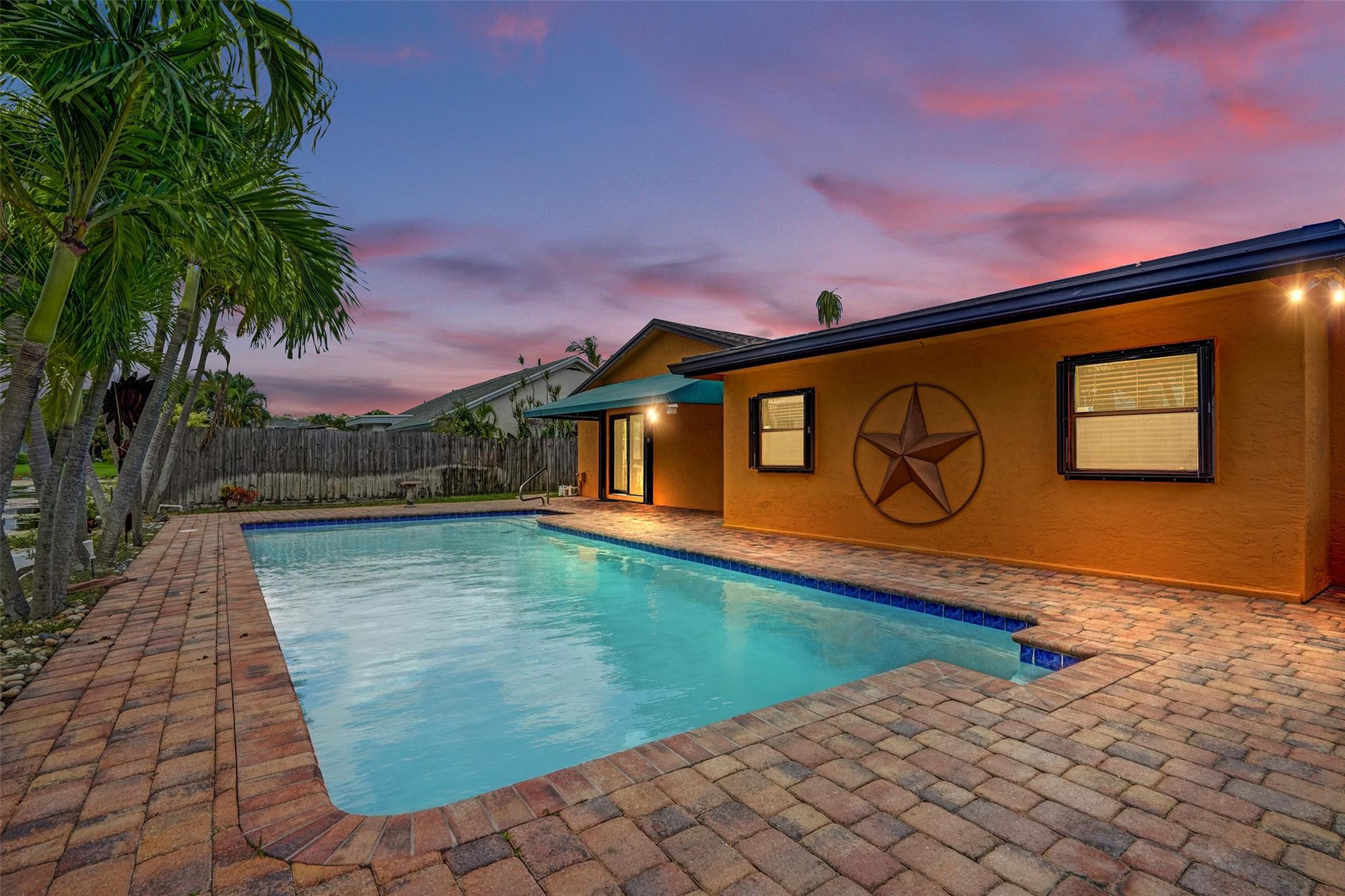 3221 NW 54th Ter
