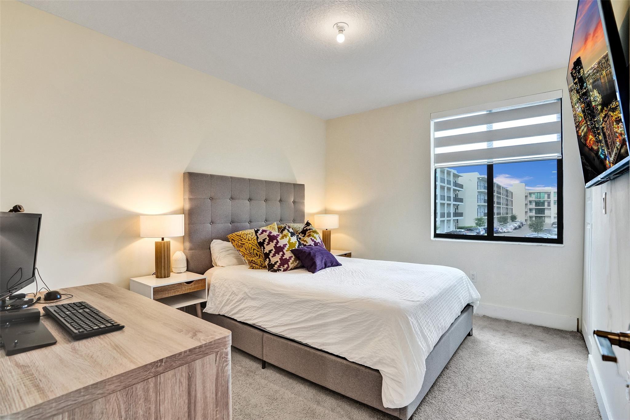 8001 NW 41st St #109 Miami, FL 33166