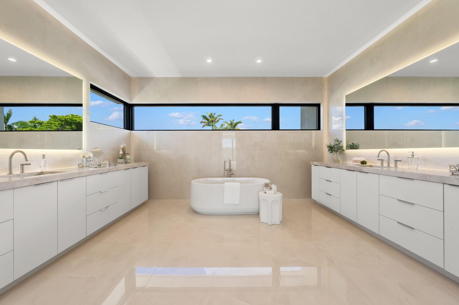 2010 Intracoastal Dr Fort Lauderdale, FL 33305