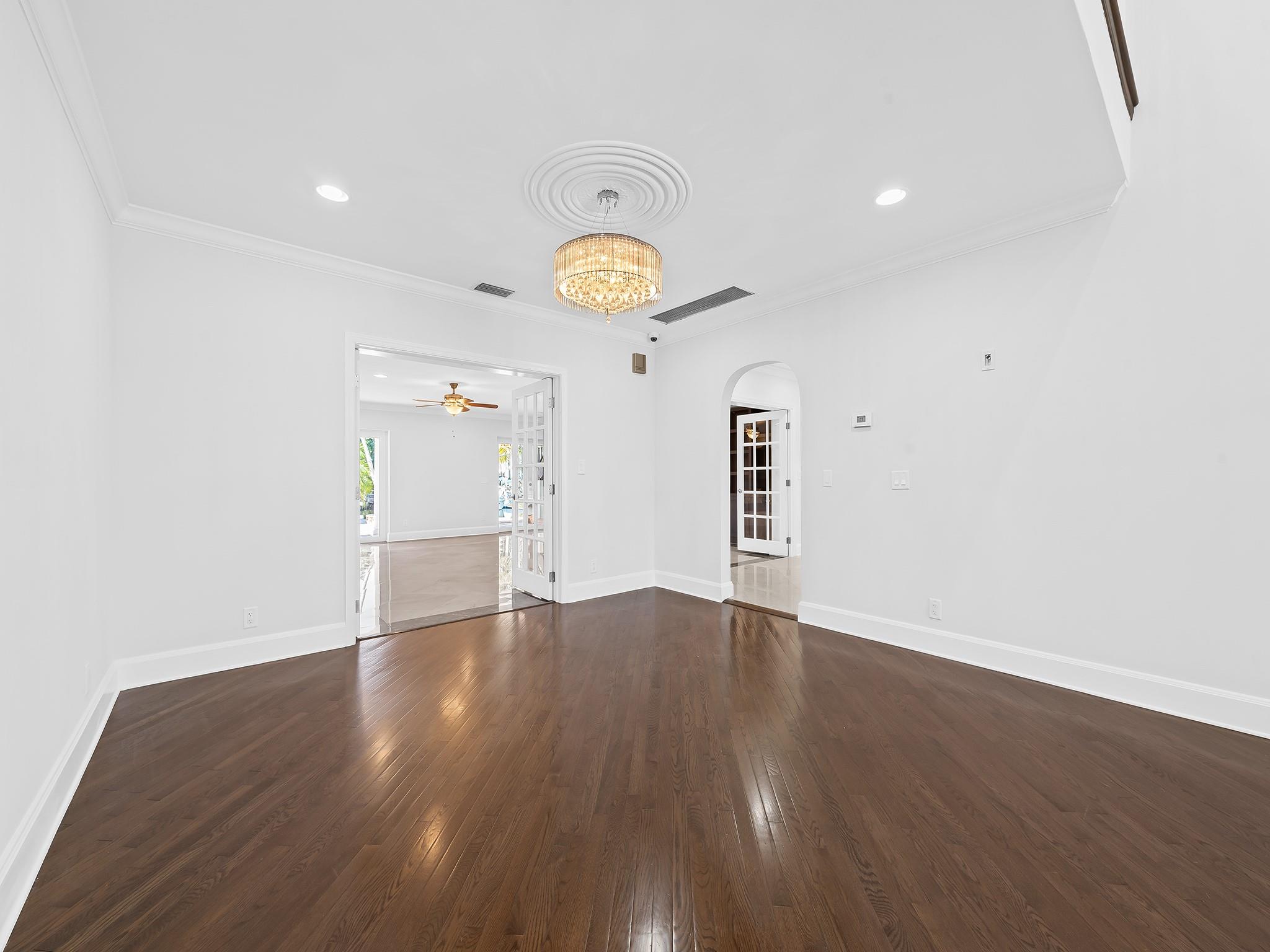 103 Fiesta Way Fort Lauderdale, FL 33301