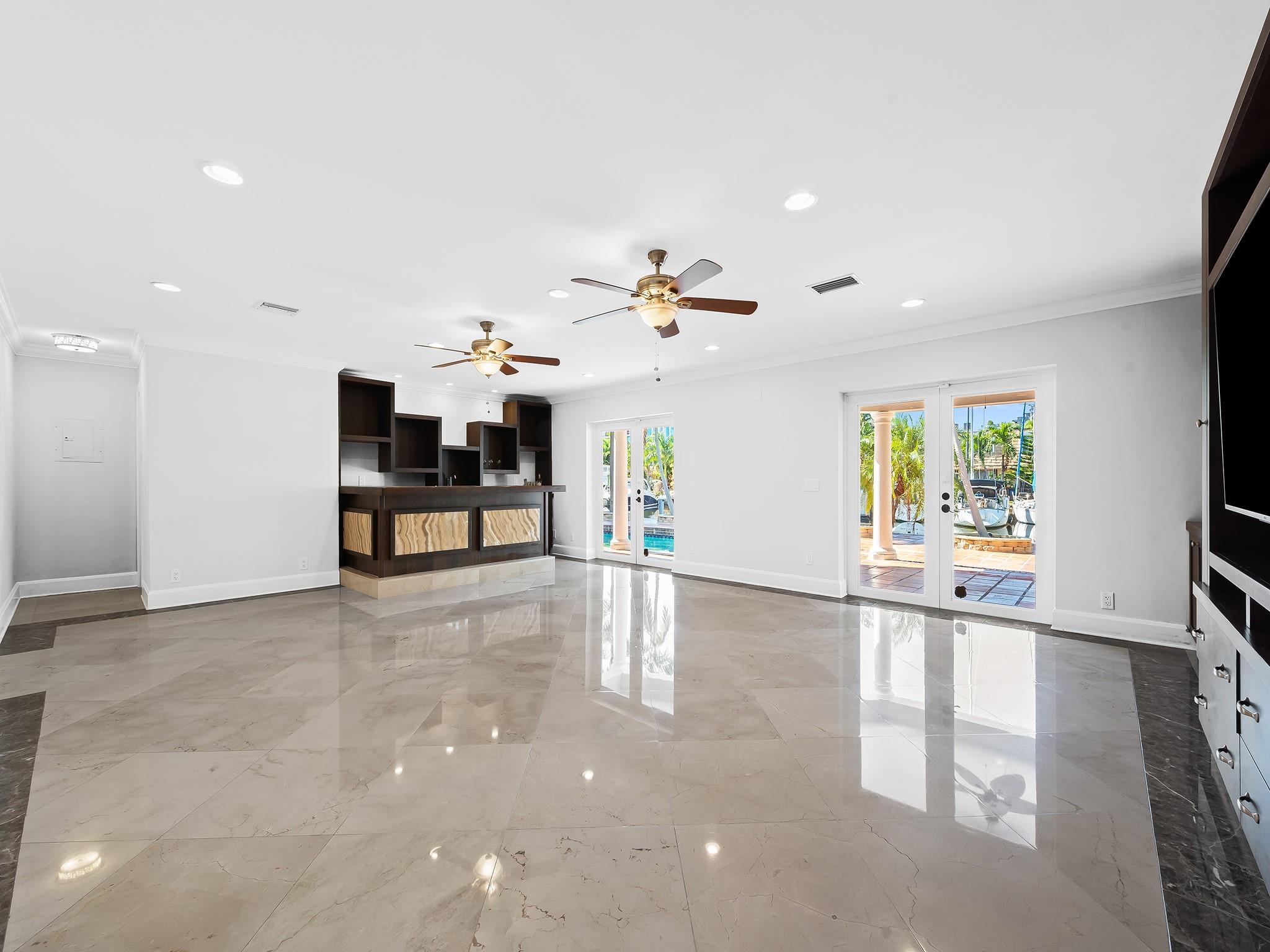 103 Fiesta Way Fort Lauderdale, FL 33301