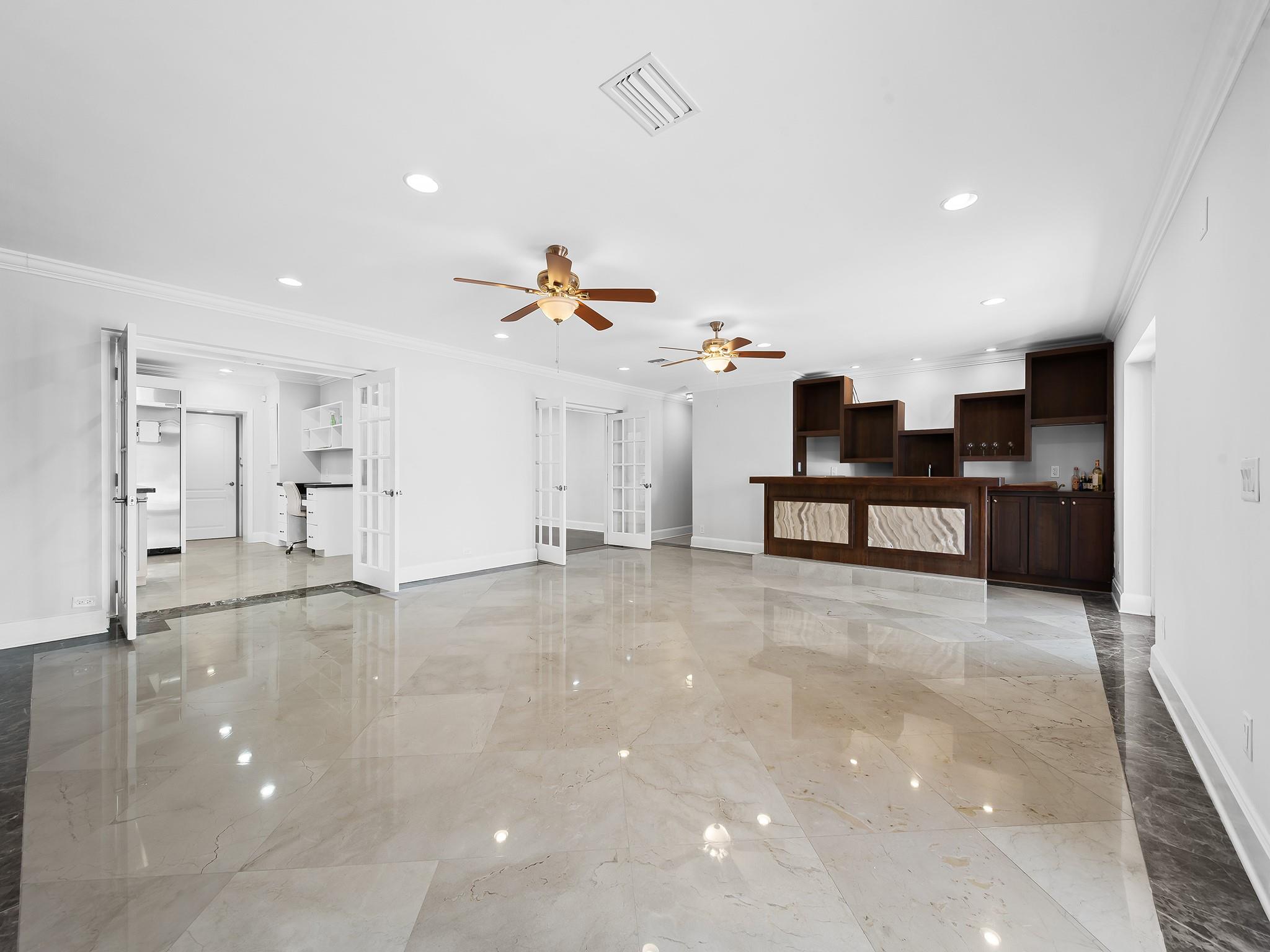 103 Fiesta Way Fort Lauderdale, FL 33301