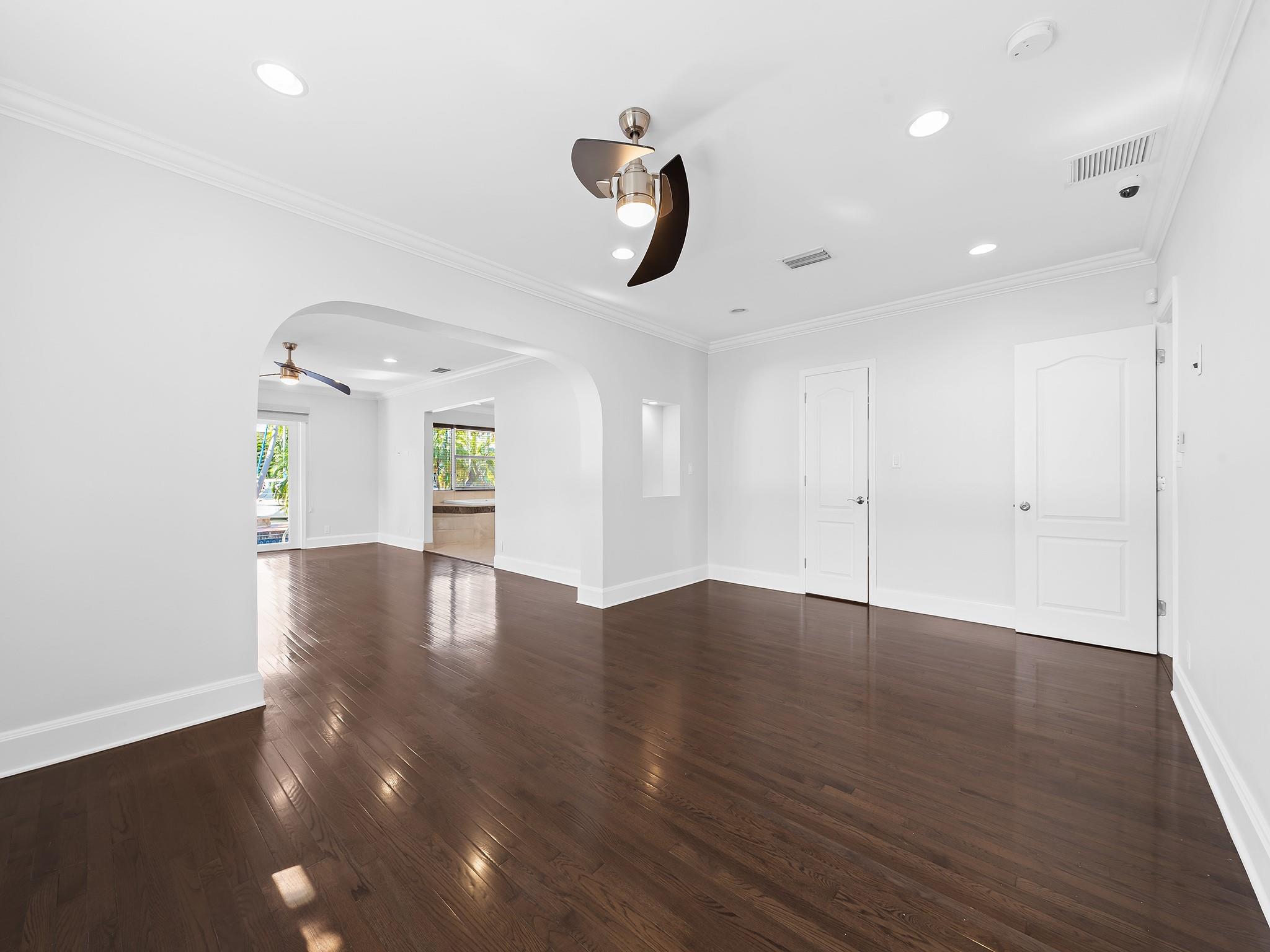 103 Fiesta Way Fort Lauderdale, FL 33301