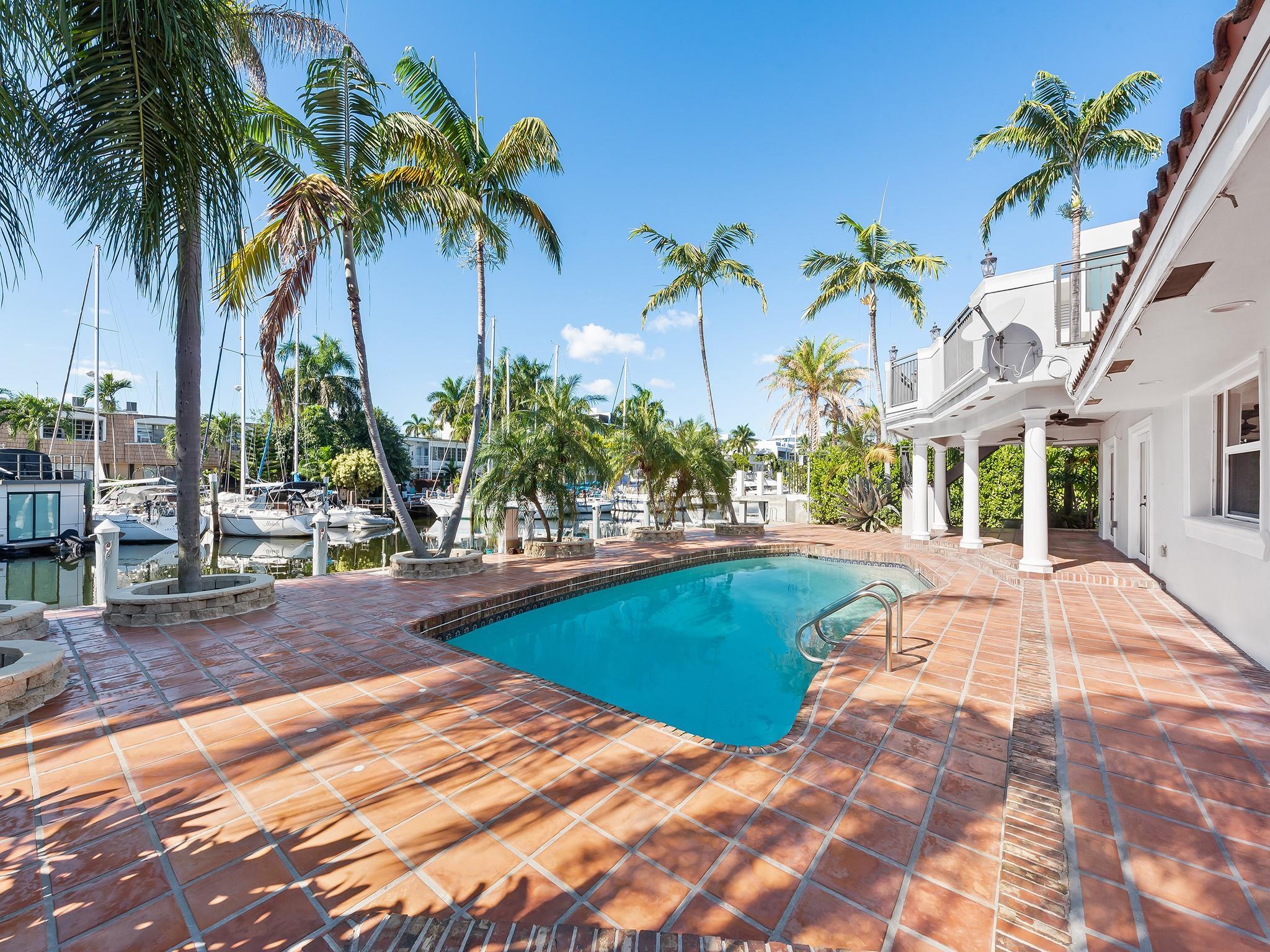 103 Fiesta Way Fort Lauderdale, FL 33301