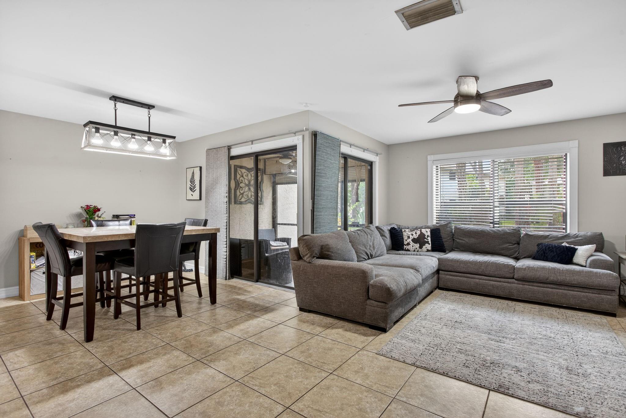 4400 NW 20th St #454 Coconut Creek, FL 33066