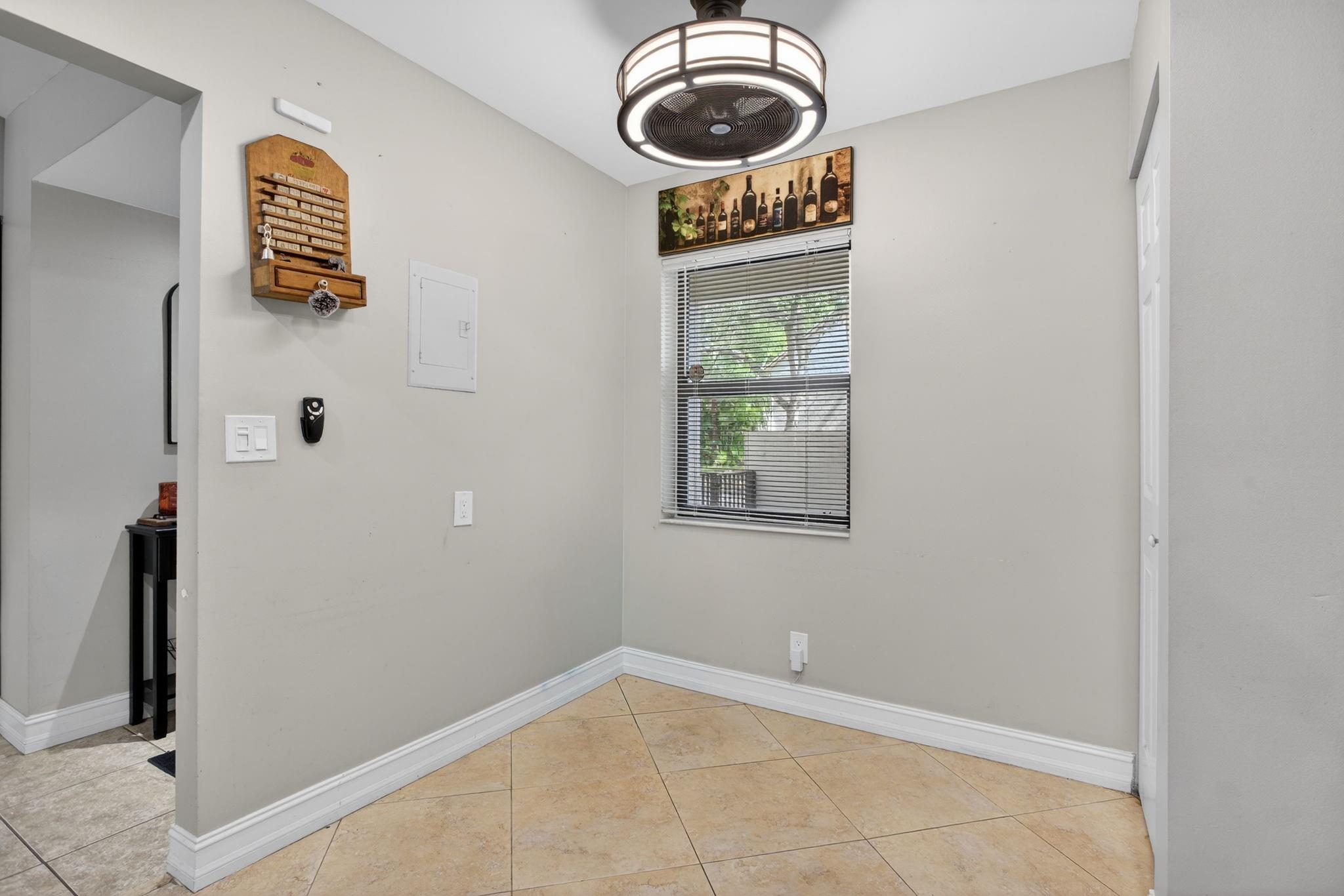 4400 NW 20th St #454 Coconut Creek, FL 33066