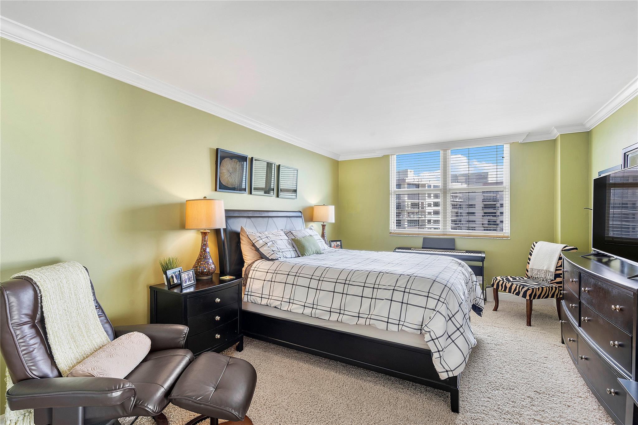 1900 S Ocean Blvd #12F Lauderdale By The Sea, FL 33062