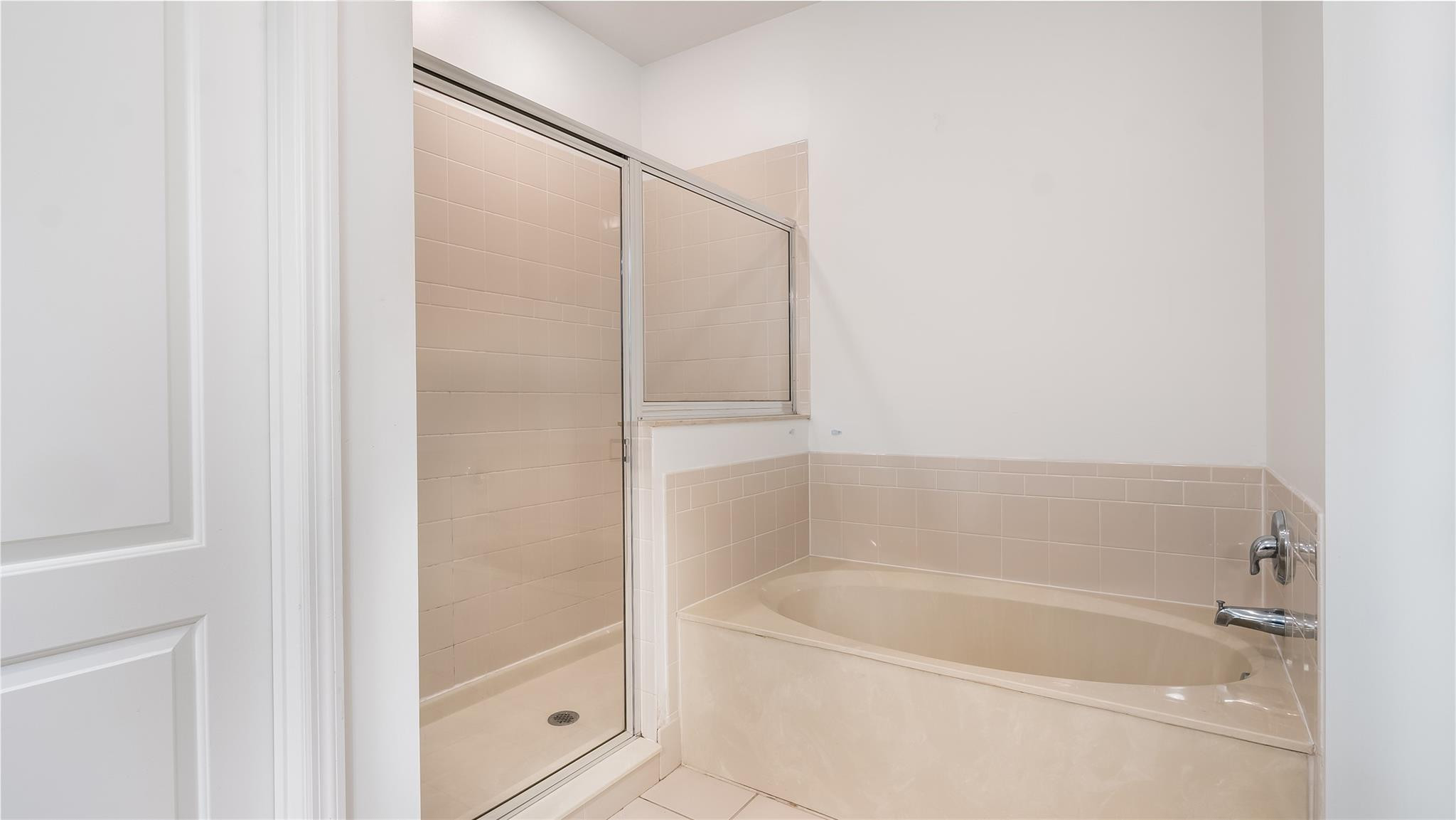 1061 SW 147th Pembroke Pines, FL 33027