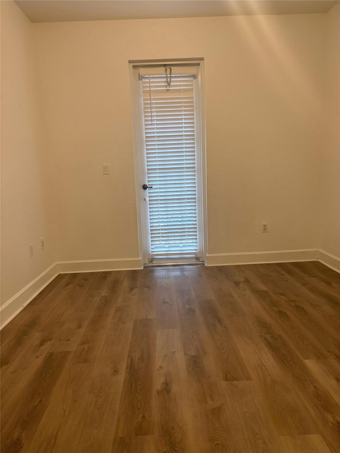 1061 SW 147th Pembroke Pines, FL 33027