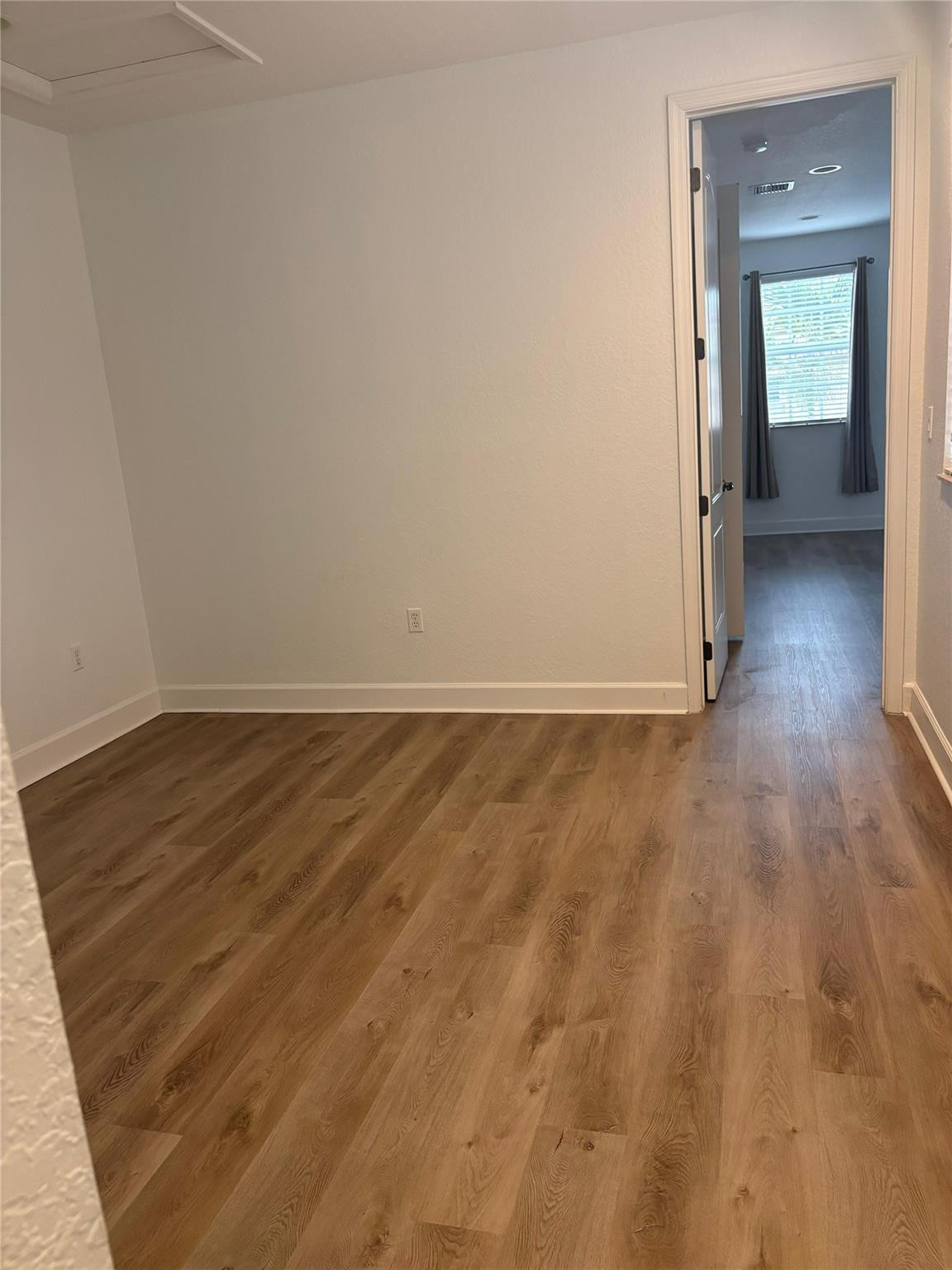 1061 SW 147th Pembroke Pines, FL 33027