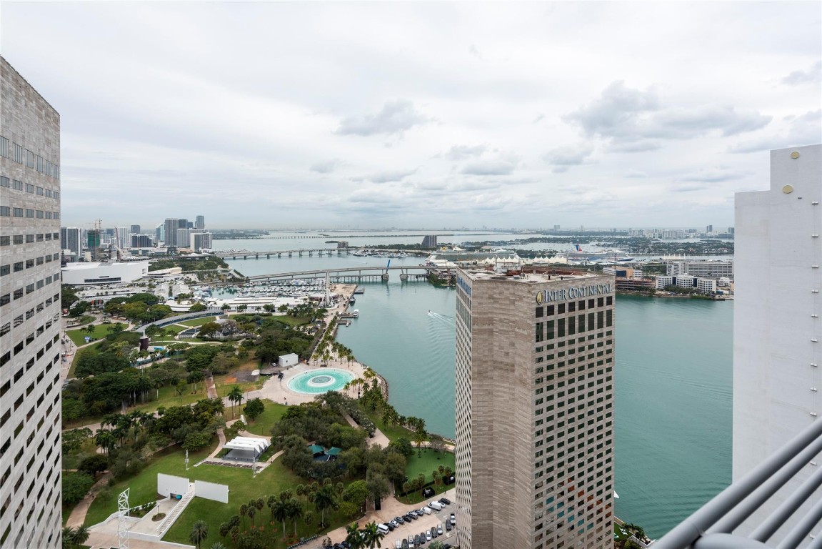 image One Miami West Condo16