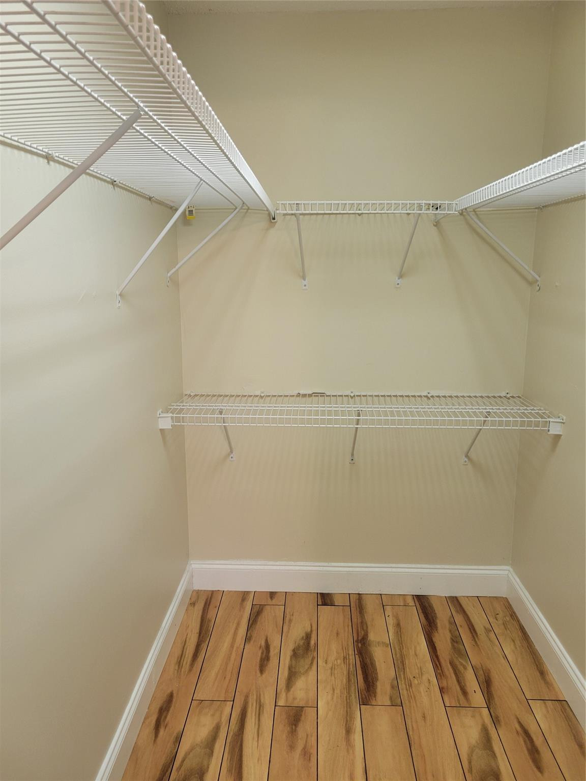 1170 NW 90th Plantation, FL 33322