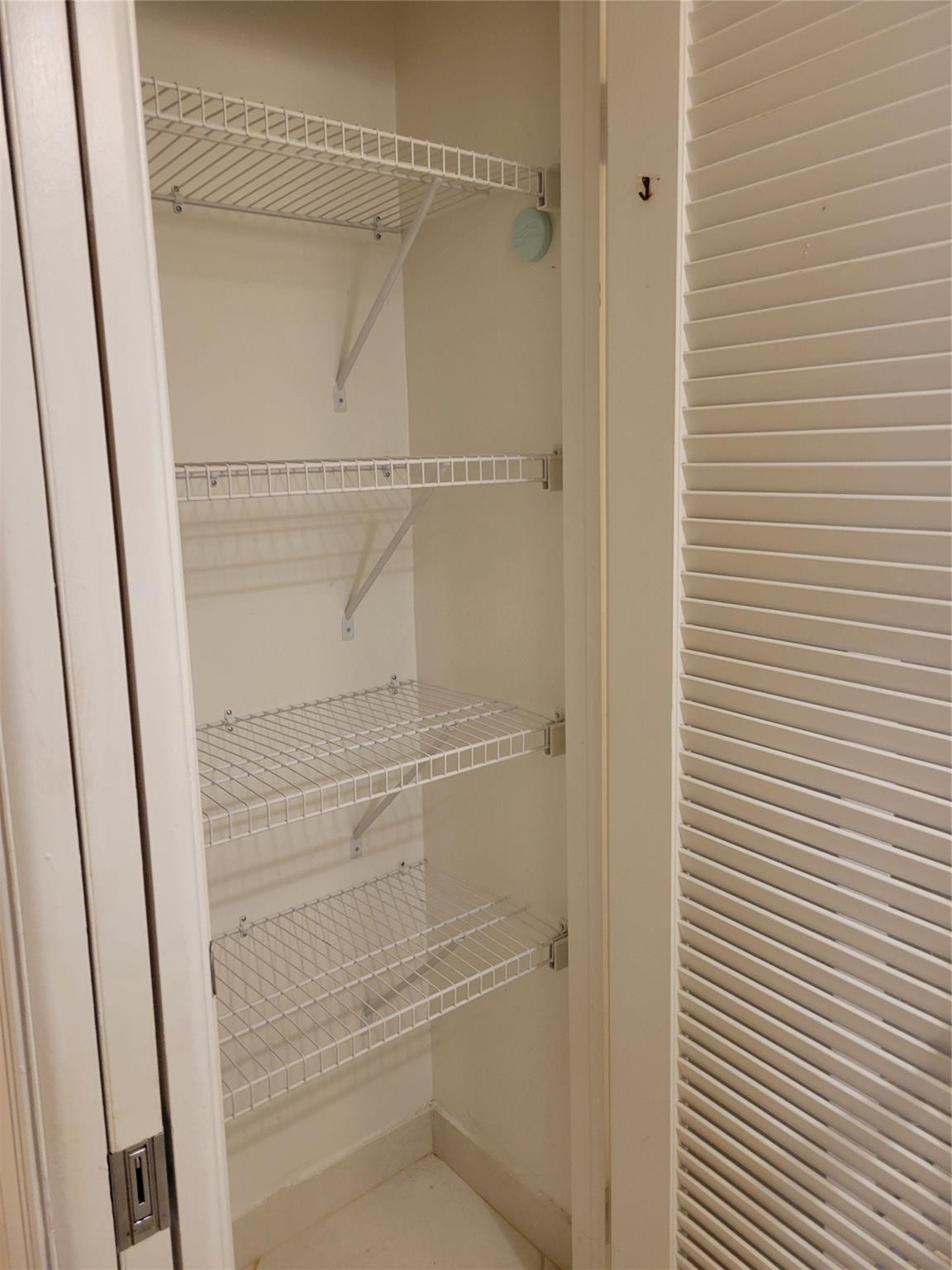 1170 NW 90th Plantation, FL 33322