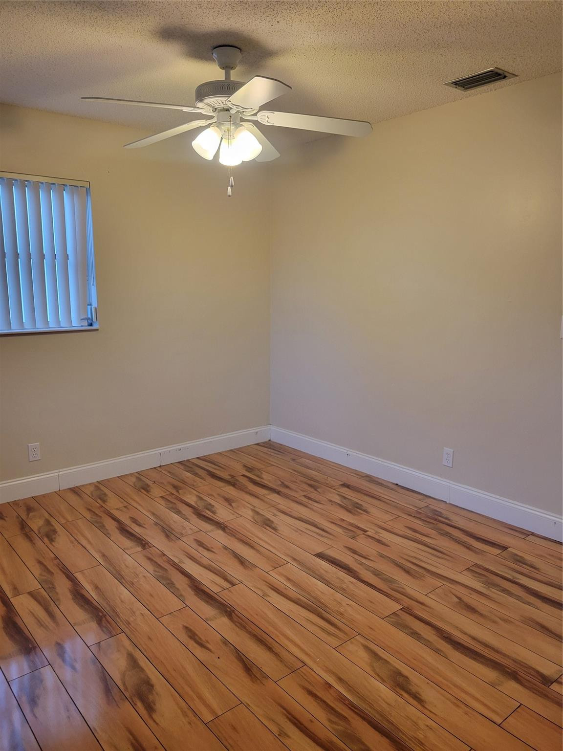 1170 NW 90th Plantation, FL 33322