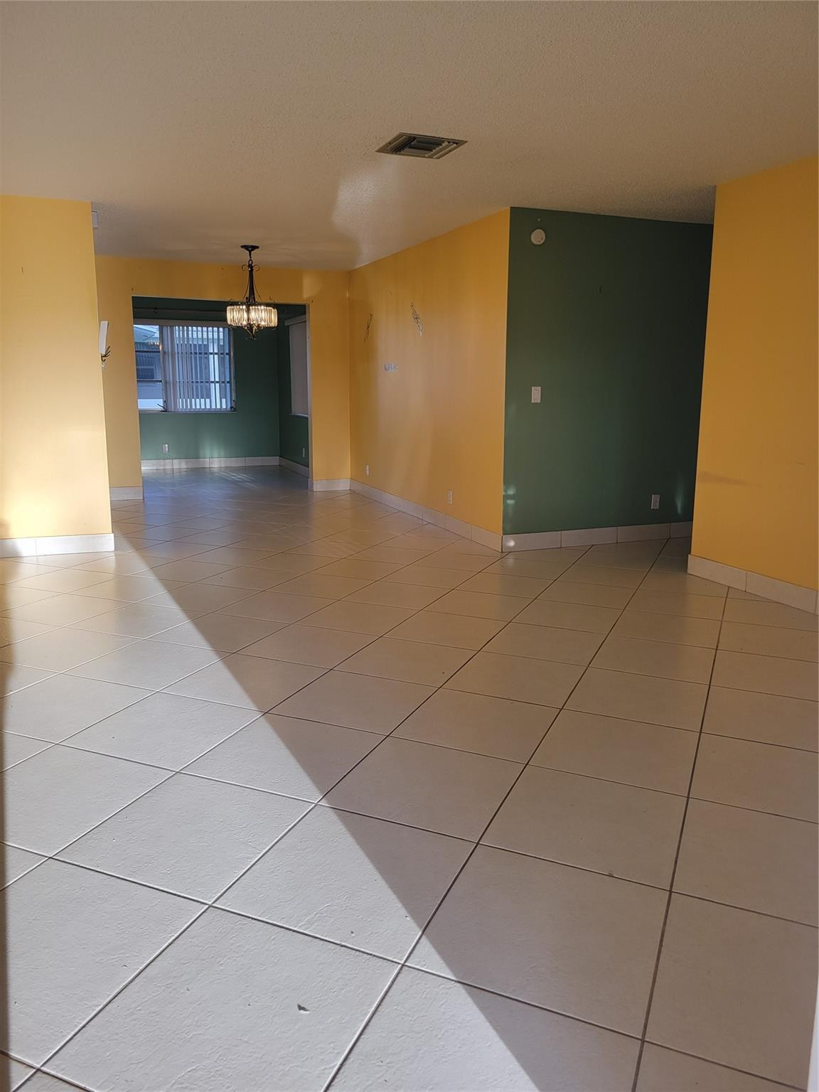 1170 NW 90th Plantation, FL 33322