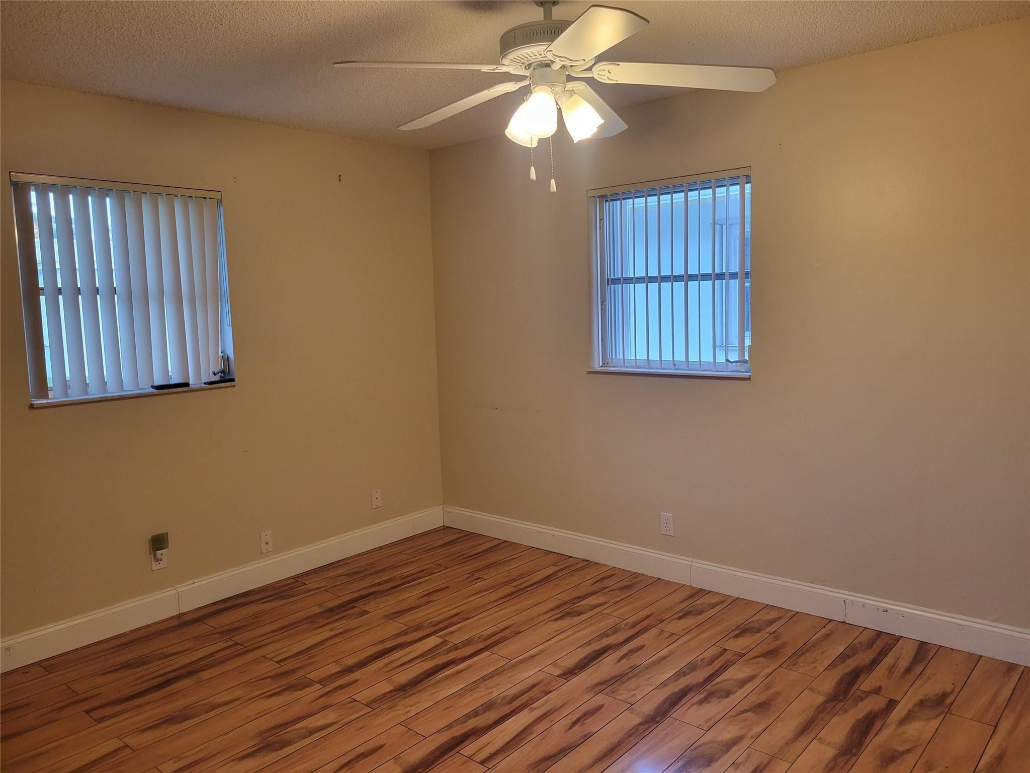 1170 NW 90th Plantation, FL 33322