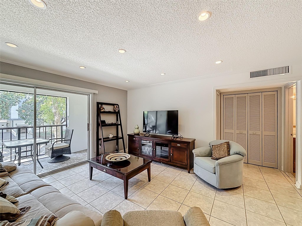 201 178th #218 Sunny Isles Beach, FL 33160