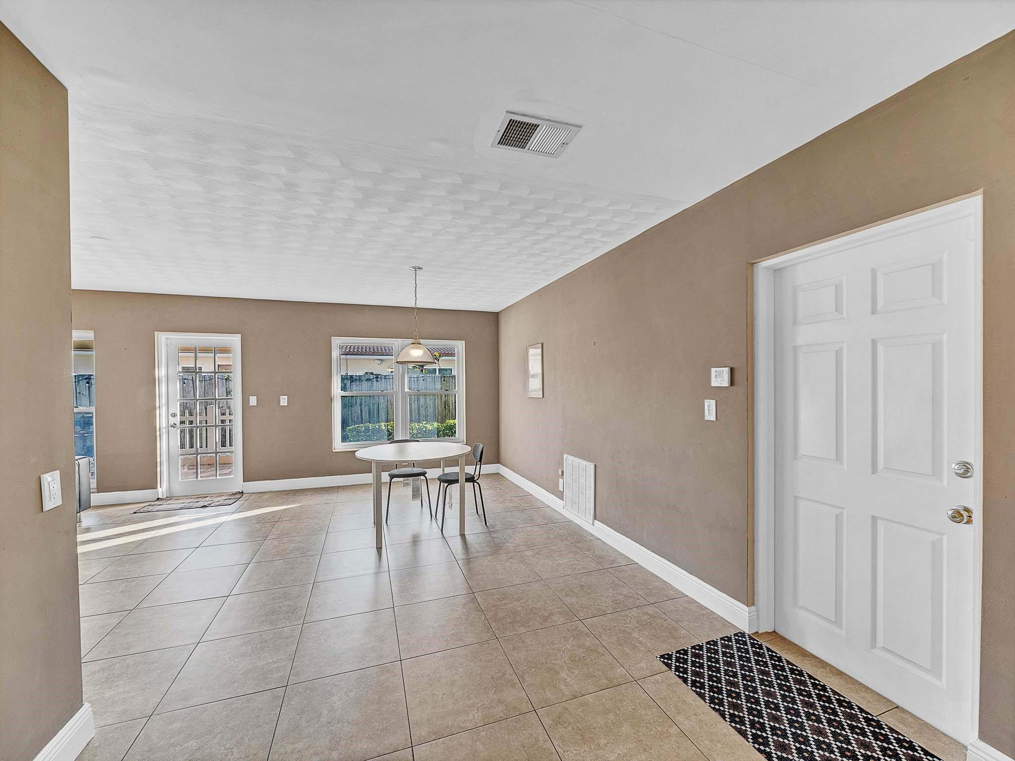 2750 SE 3rd Pompano Beach, FL 33062