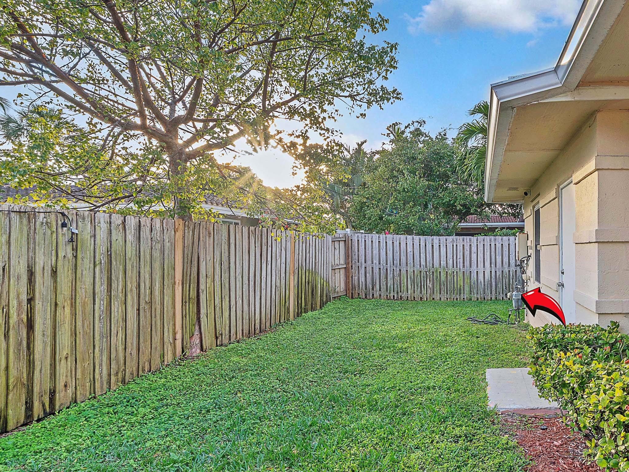 2750 SE 3rd Pompano Beach, FL 33062