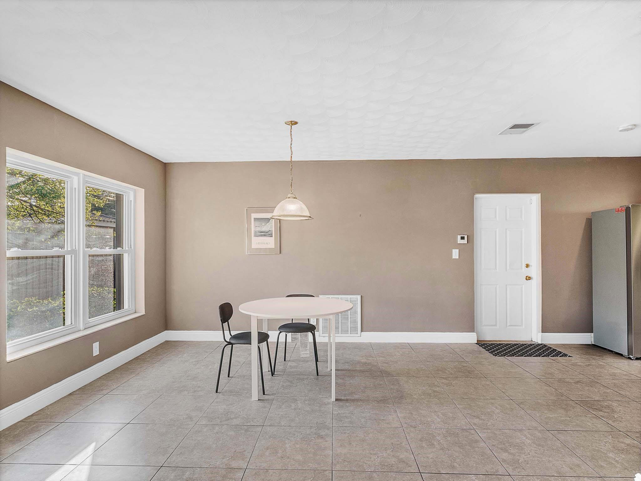 2750 SE 3rd Pompano Beach, FL 33062