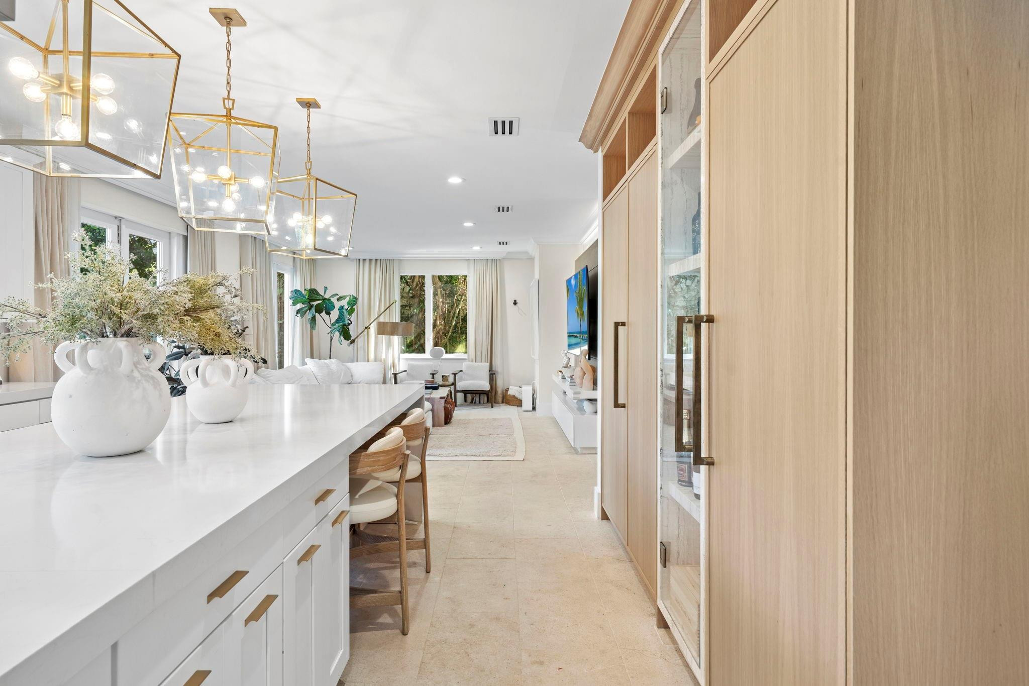 2765 Brickell Miami, FL 33129