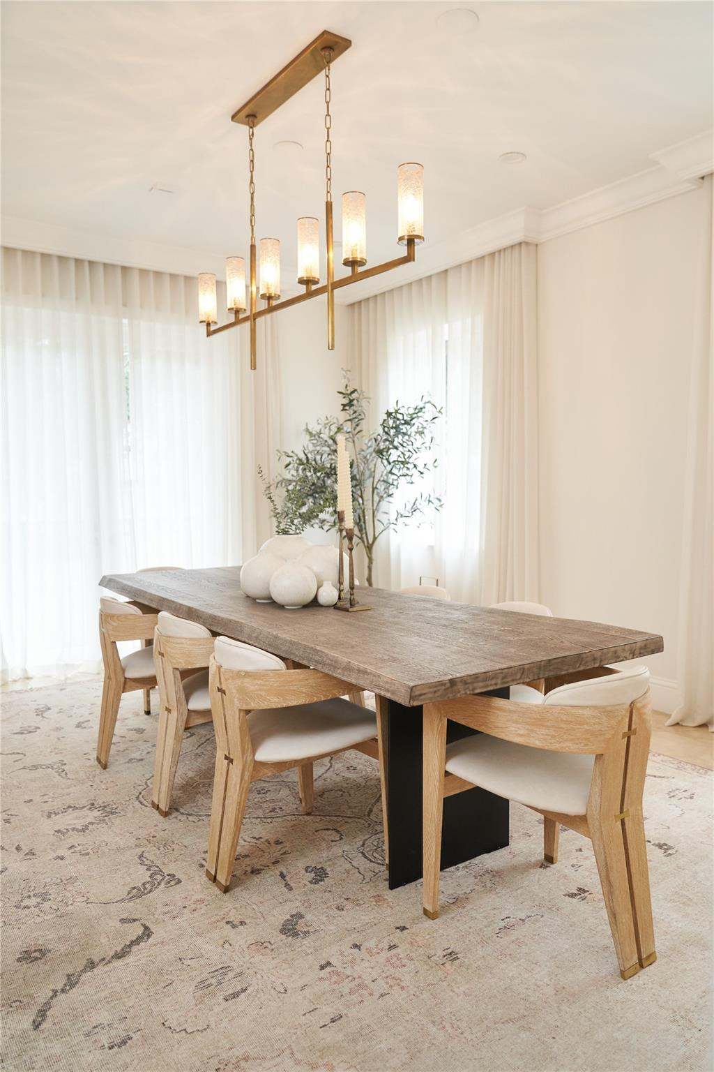 2765 Brickell Miami, FL 33129