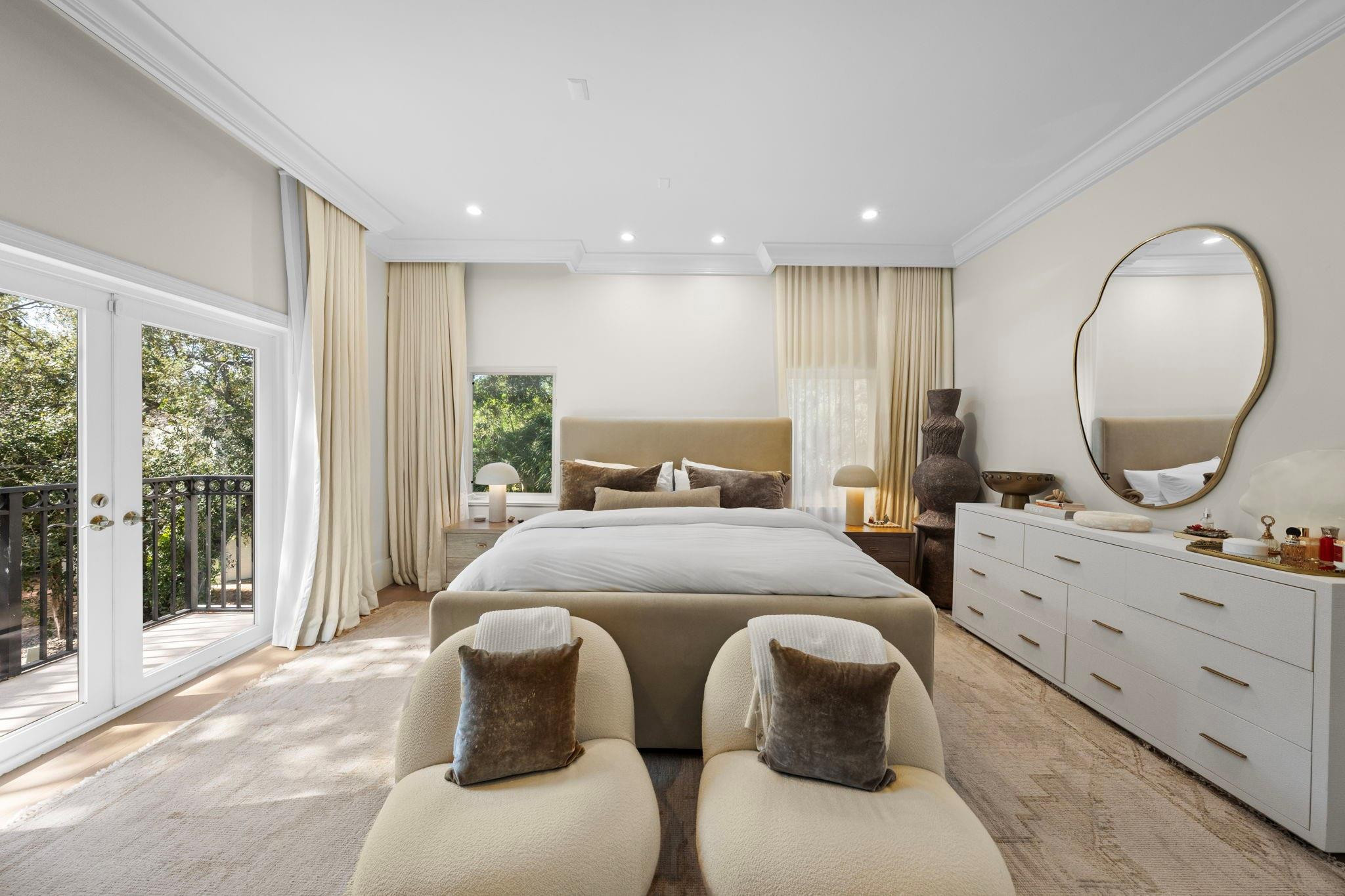 2765 Brickell Miami, FL 33129