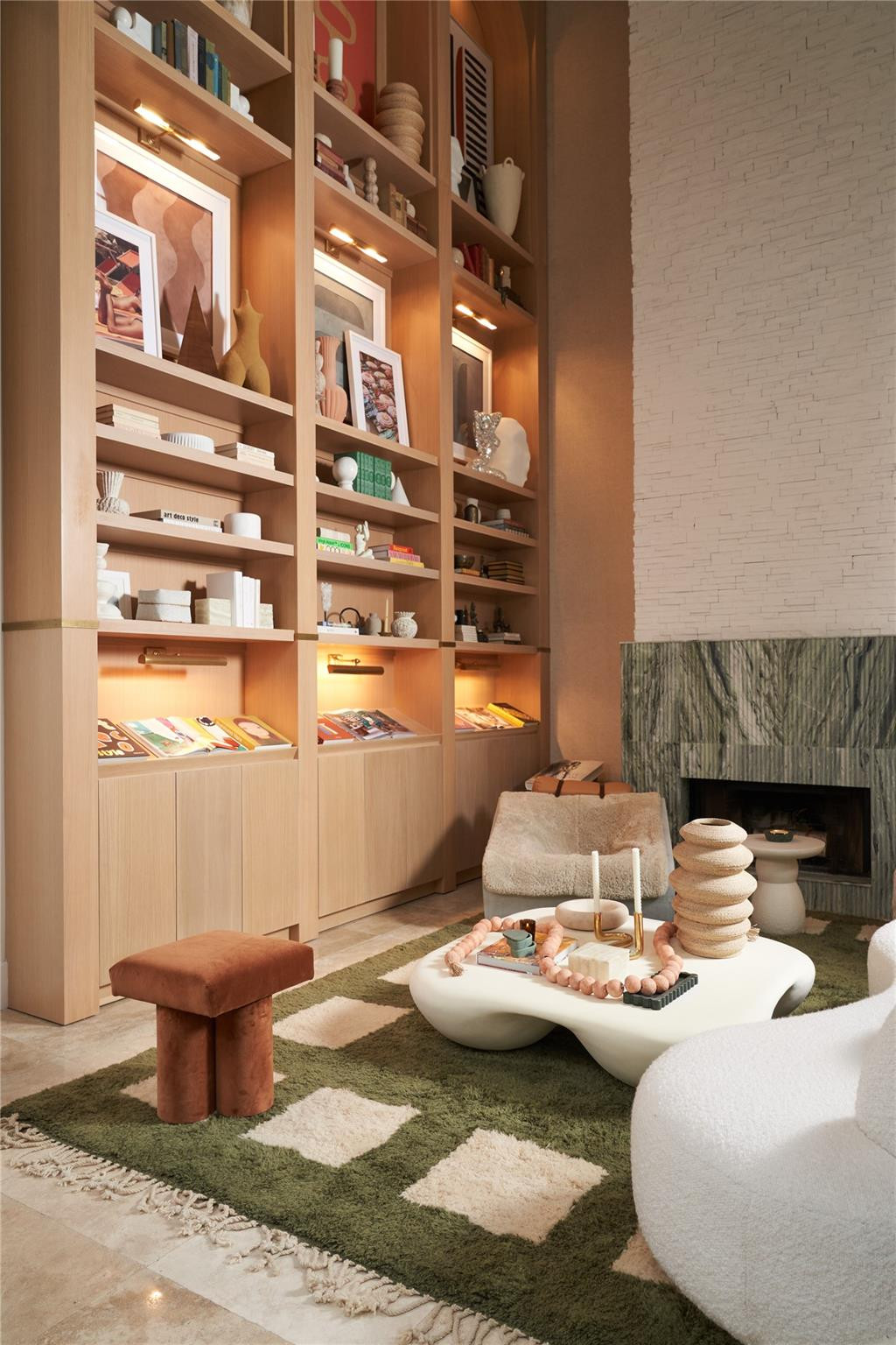 2765 Brickell Miami, FL 33129