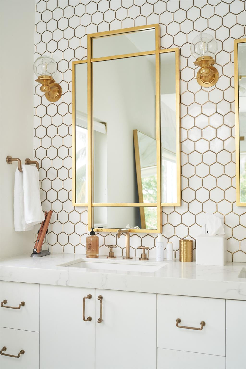 2765 Brickell Miami, FL 33129